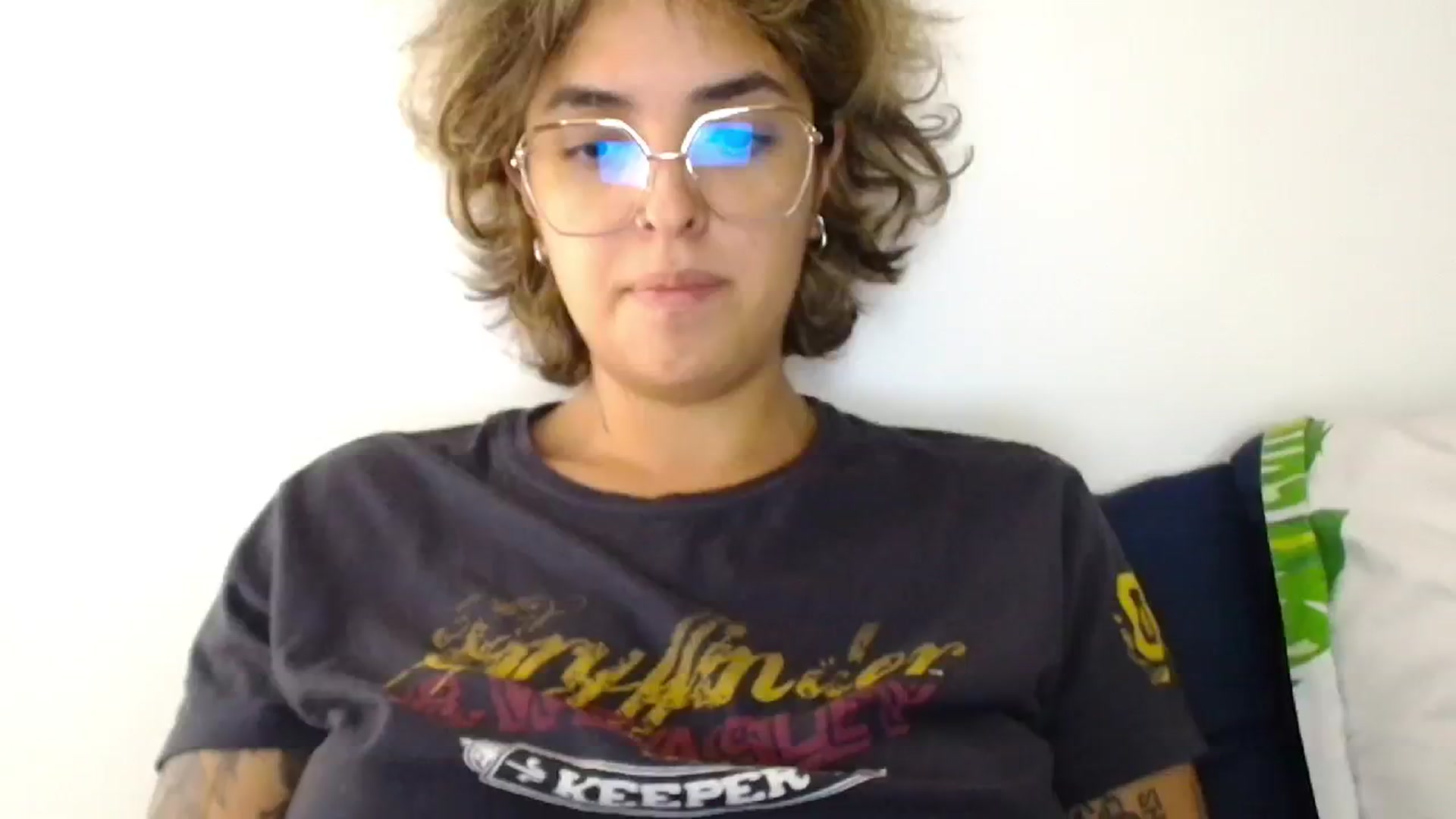 Gallery image thumbnail from ManhattanNY's myfreecams stream on, 10/17/2024, 17:48 image 12 of 20