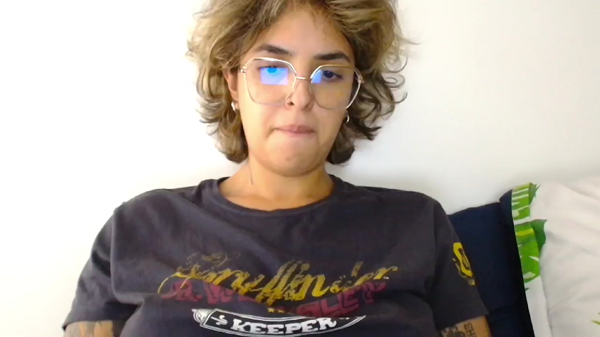 Gallery image thumbnail from ManhattanNY's myfreecams stream on, 10/17/2024, 17:48 image 18 of 20