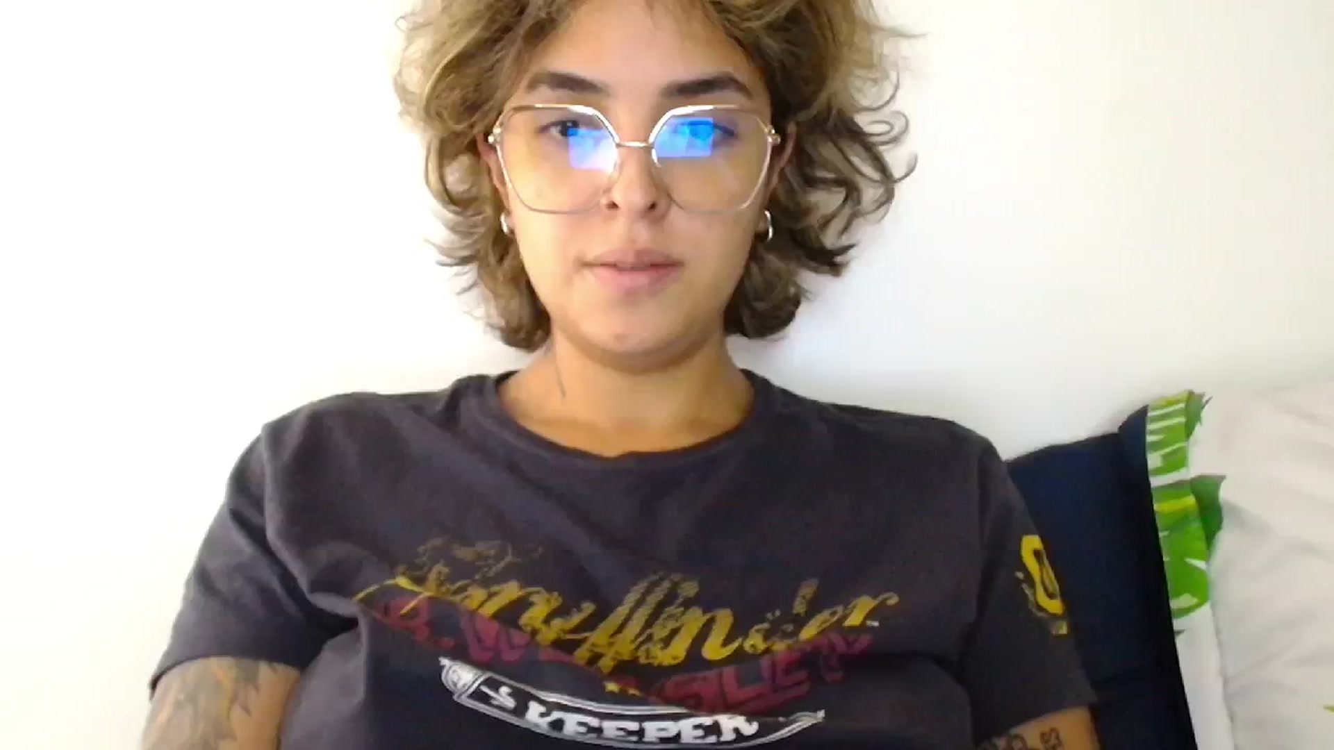 Gallery image thumbnail from ManhattanNY's myfreecams stream on, 10/17/2024, 17:48 image 7 of 20