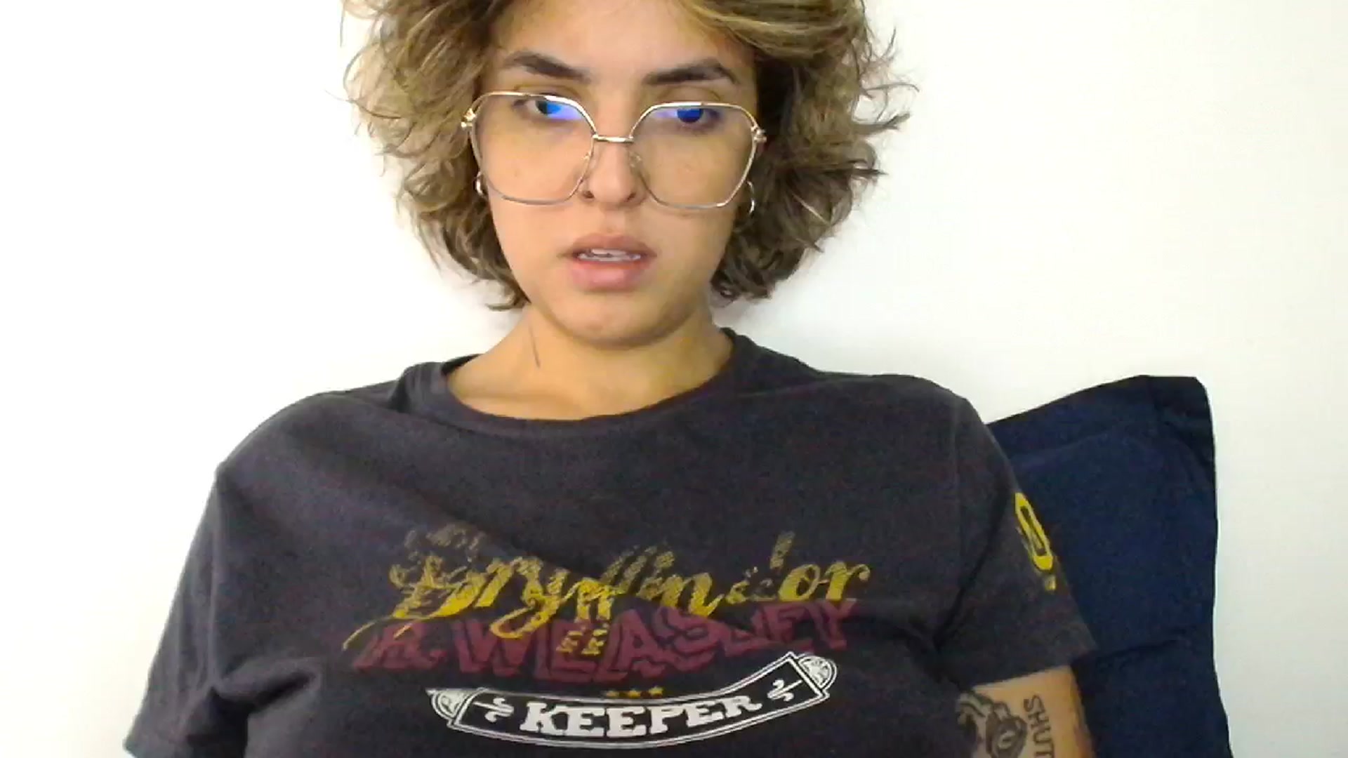 Gallery image thumbnail from ManhattanNY's myfreecams stream on, 10/18/2024, 16:49 image 13 of 20