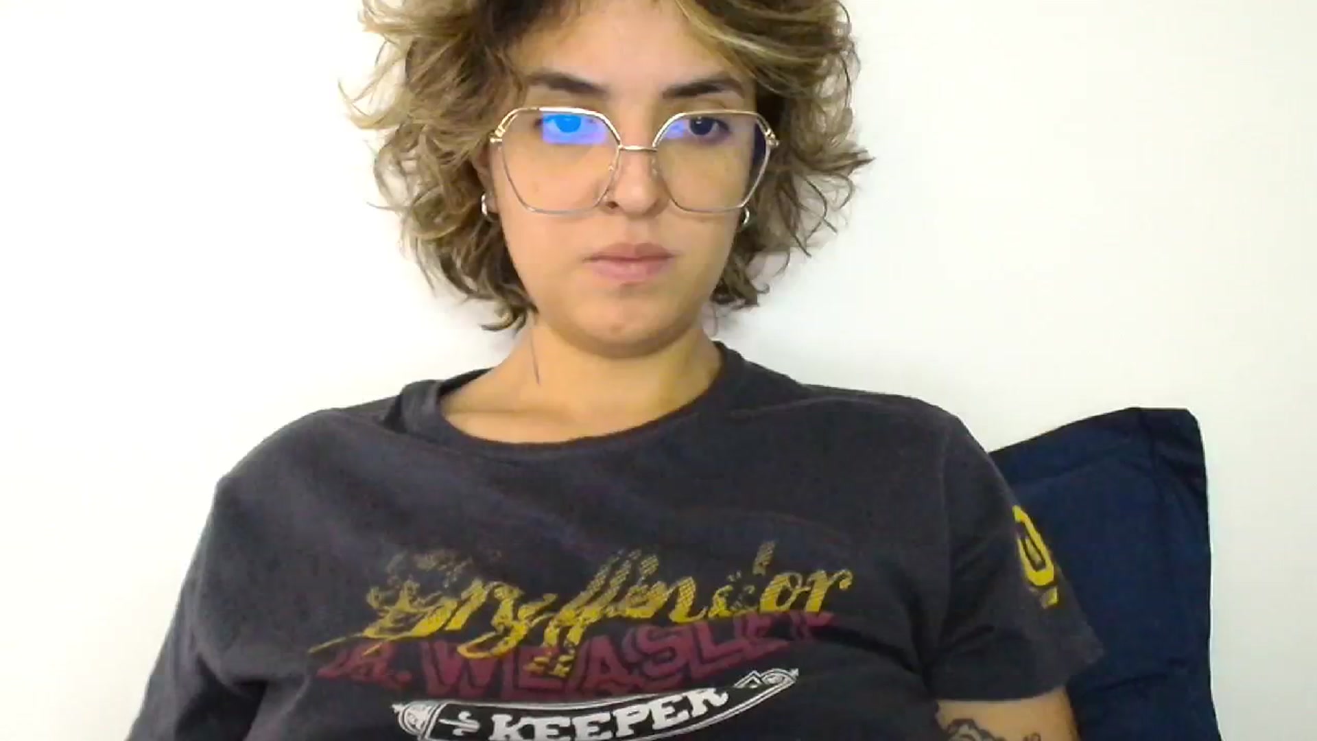 Gallery image thumbnail from ManhattanNY's myfreecams stream on, 10/18/2024, 16:49 image 5 of 20