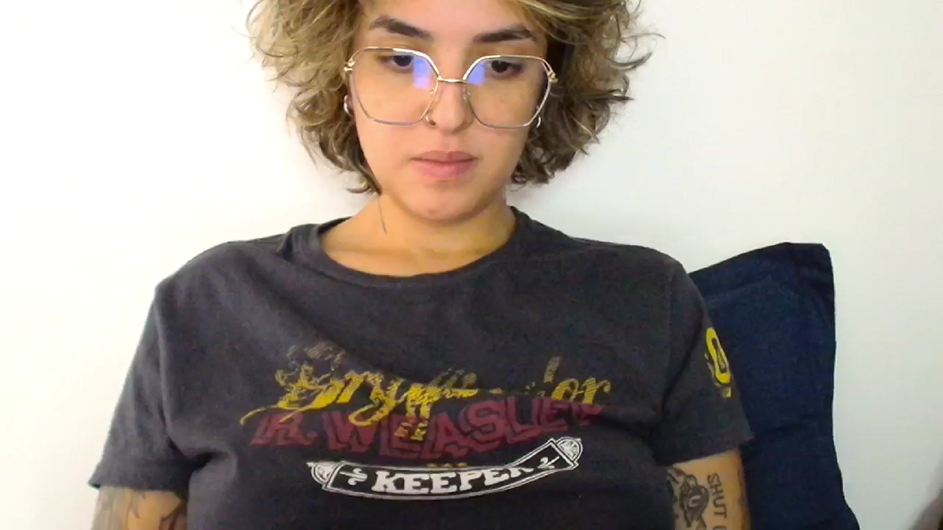 Gallery image thumbnail from ManhattanNY's myfreecams stream on, 10/18/2024, 16:49 image 10 of 20