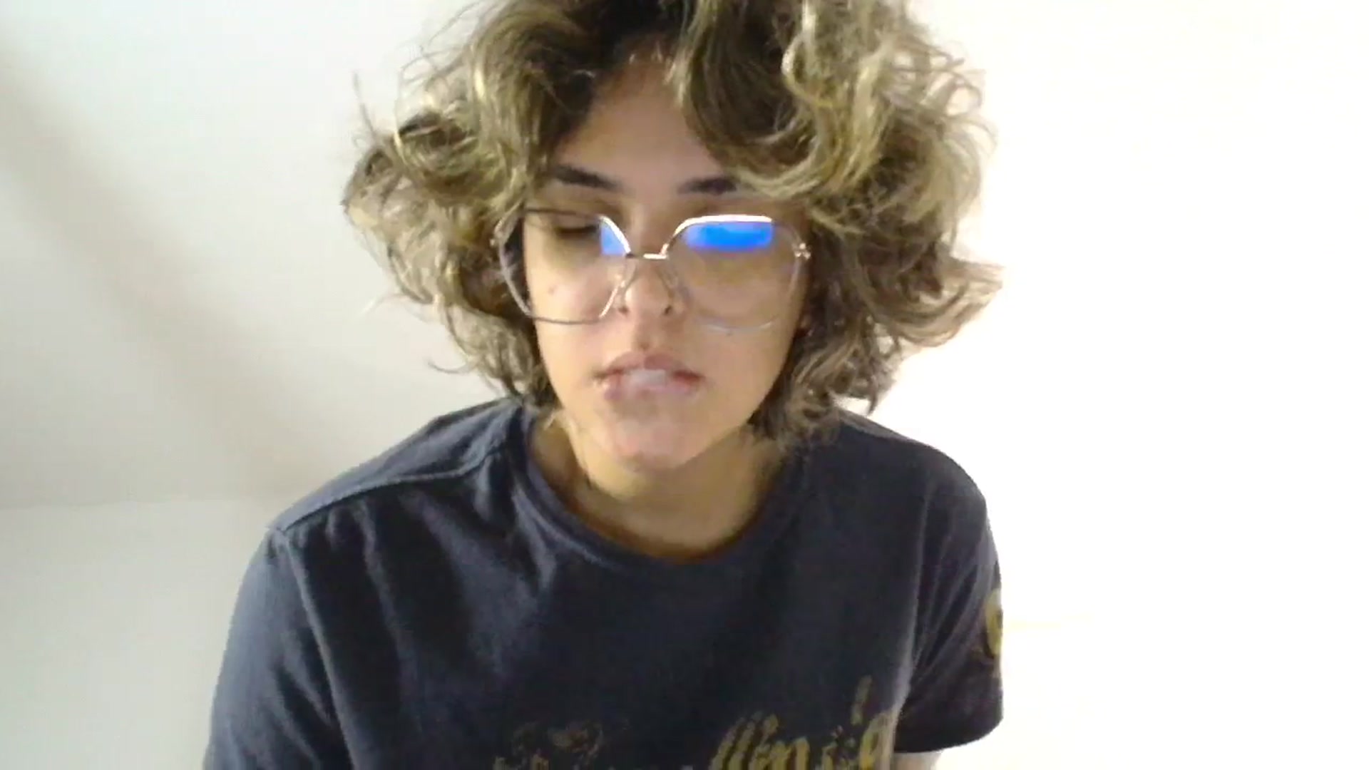 Gallery image thumbnail from ManhattanNY's myfreecams stream on, 10/20/2024, 17:17 image 15 of 20