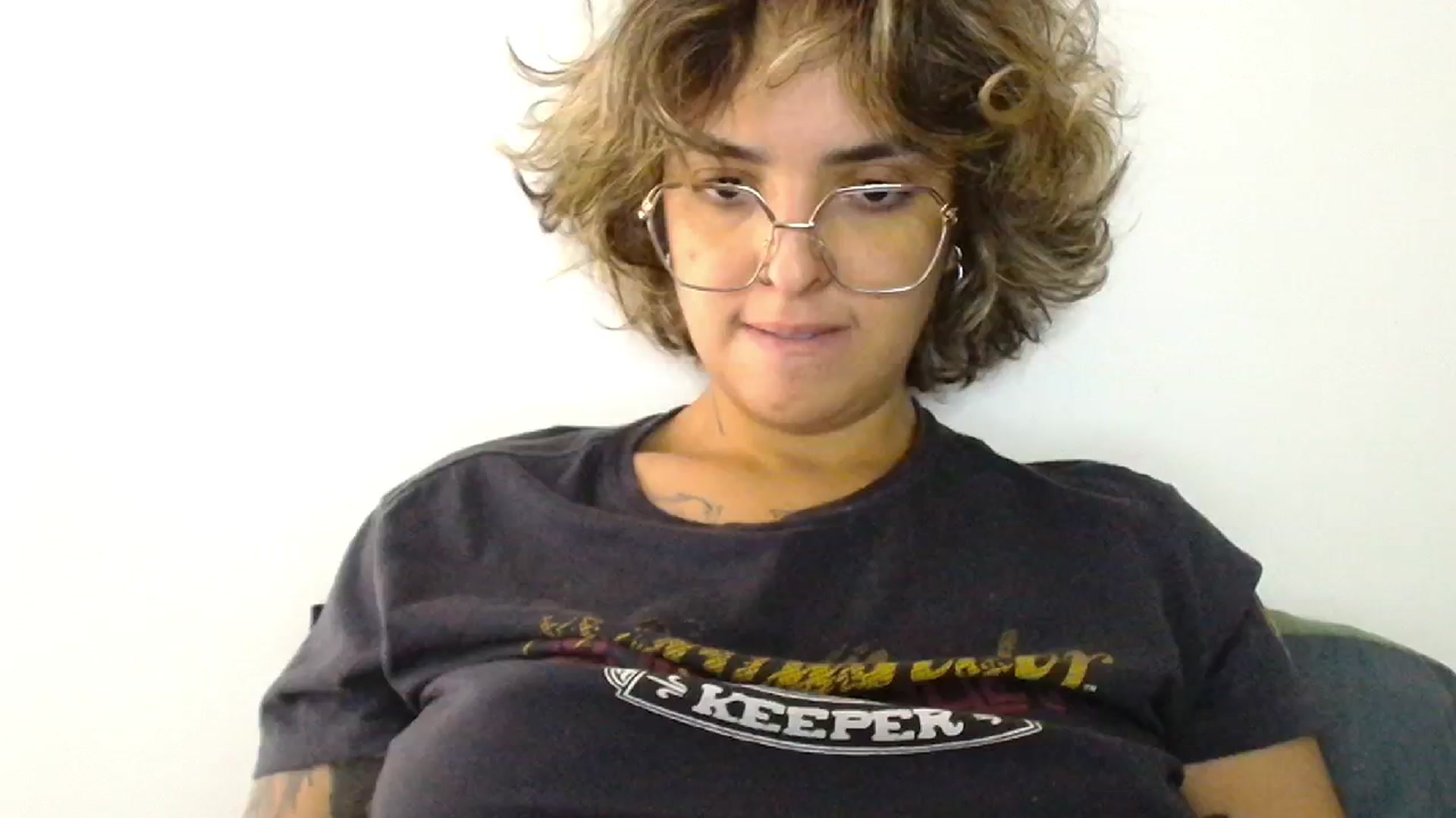 Gallery image thumbnail from ManhattanNY's myfreecams stream on, 10/20/2024, 17:55 image 8 of 20