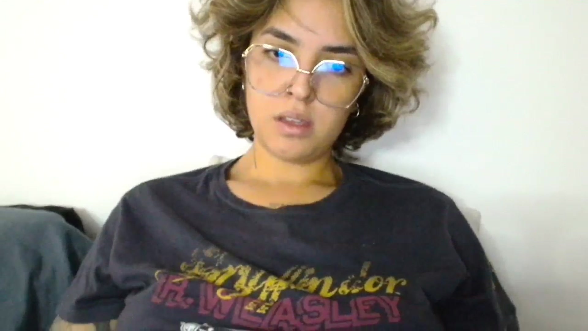 Gallery image thumbnail from ManhattanNY's myfreecams stream on, 10/22/2024, 18:31 image 13 of 20