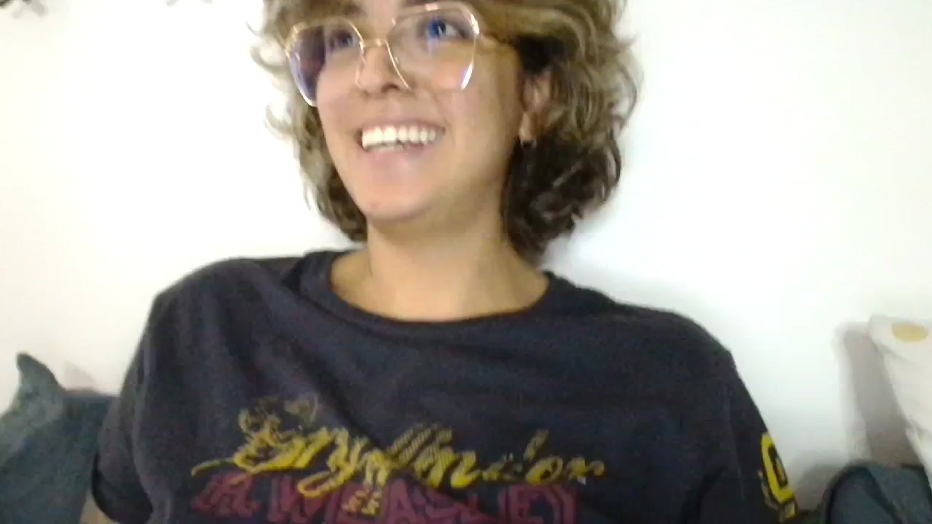 Gallery image thumbnail from ManhattanNY's myfreecams stream on, 10/22/2024, 18:31 image 19 of 20