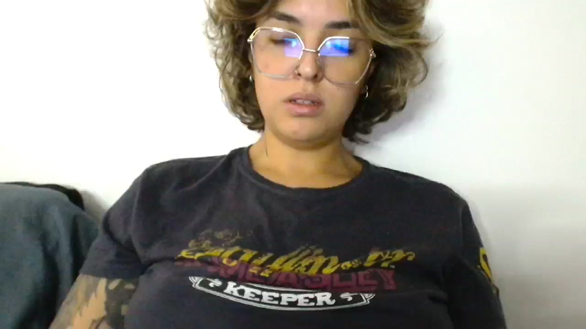 Gallery image thumbnail from ManhattanNY's myfreecams stream on, 10/22/2024, 18:31 image 11 of 20