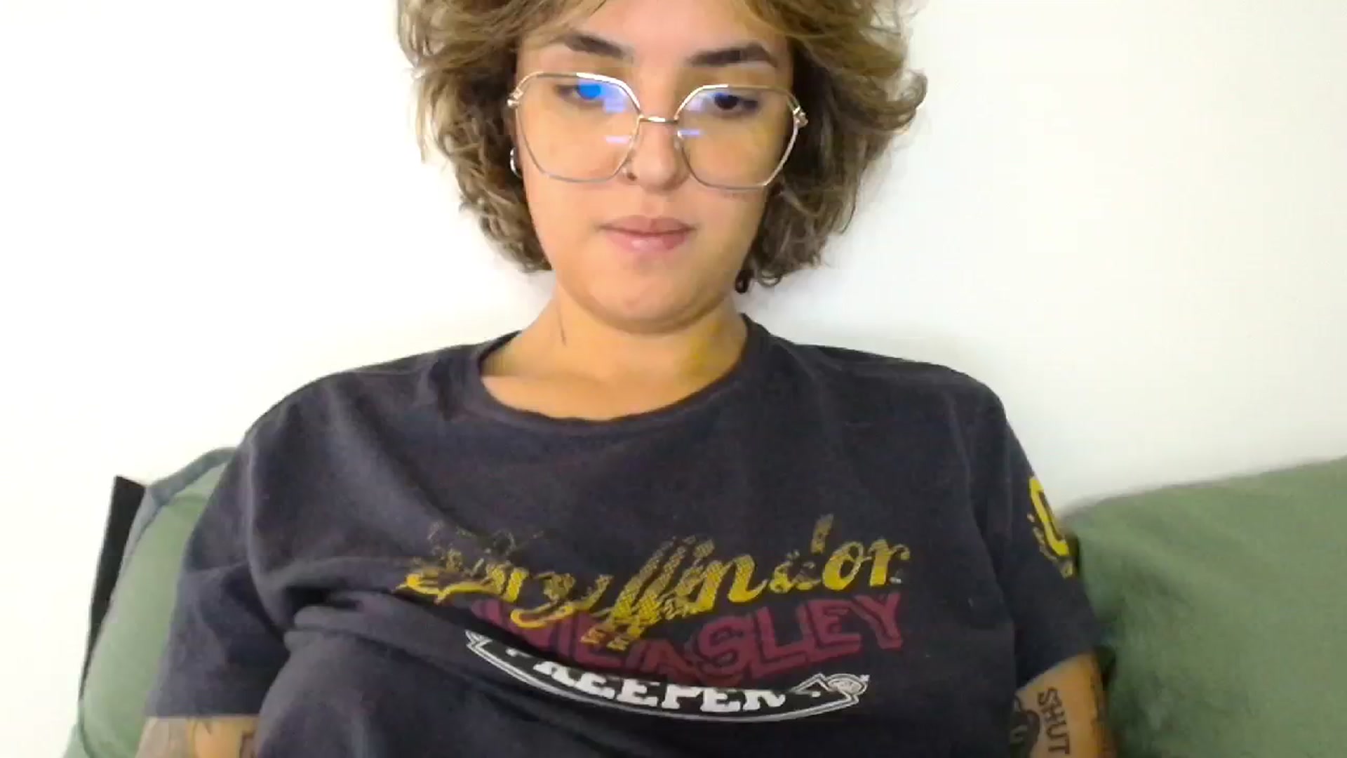 Gallery image thumbnail from ManhattanNY's myfreecams stream on, 10/25/2024, 15:19 image 3 of 20