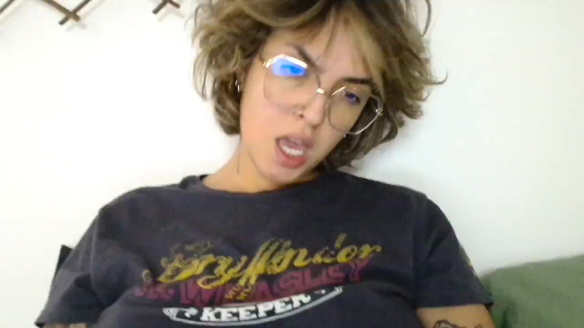Gallery image thumbnail from ManhattanNY's myfreecams stream on, 10/25/2024, 15:19 image 12 of 20