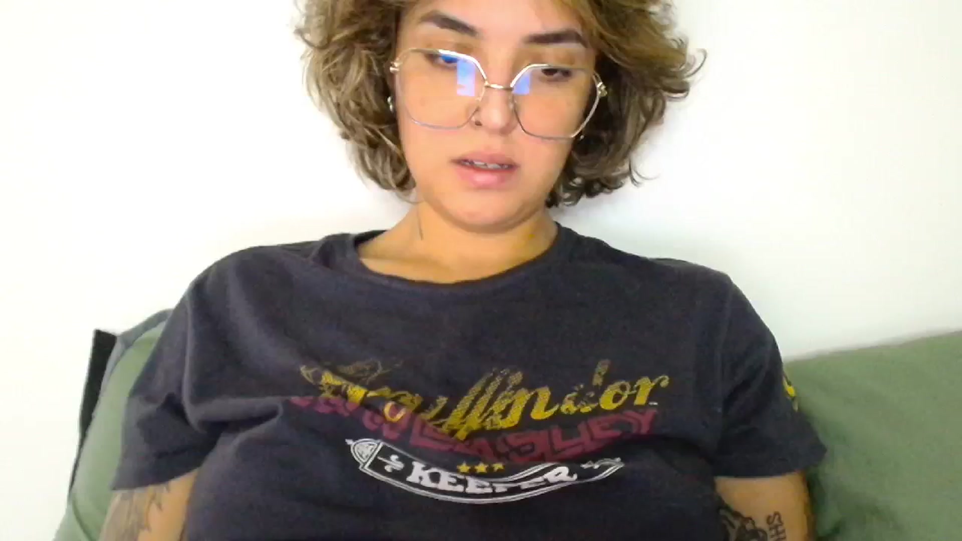 Gallery image thumbnail from ManhattanNY's myfreecams stream on, 10/25/2024, 15:59 image 7 of 20