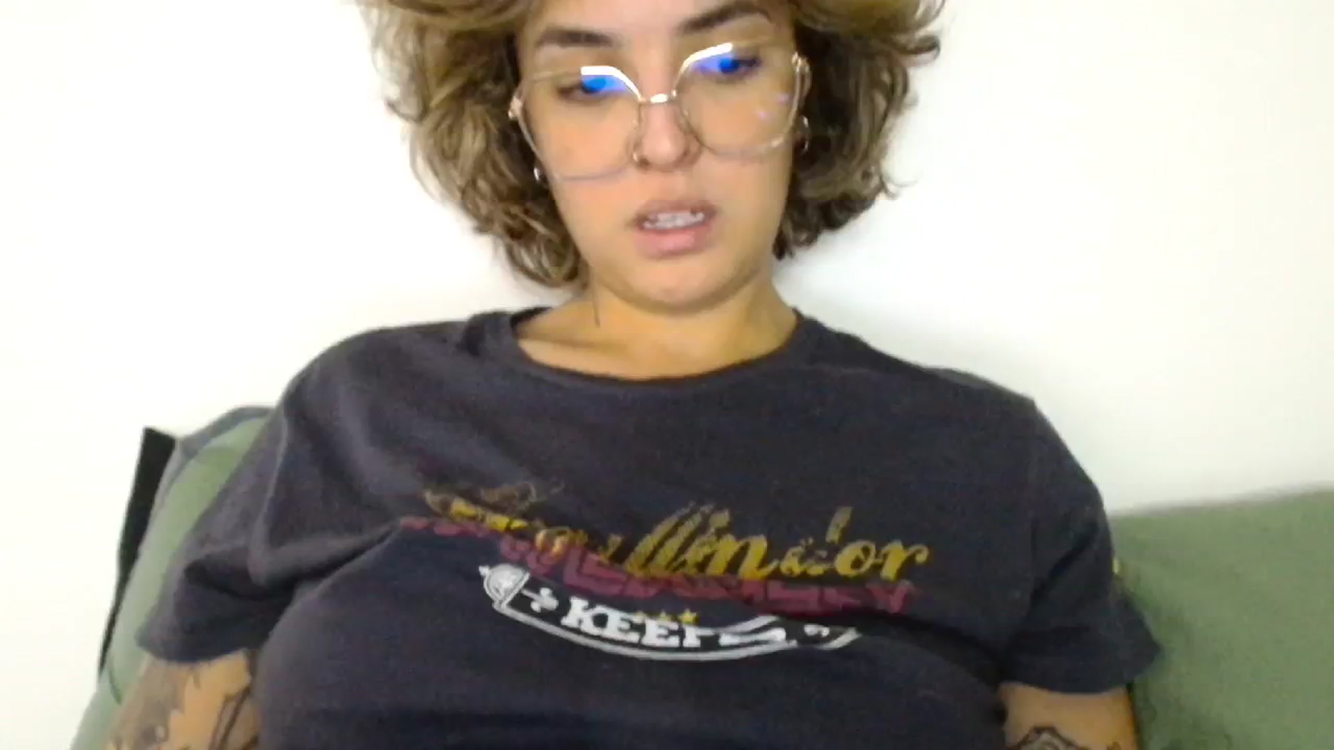 Gallery image thumbnail from ManhattanNY's myfreecams stream on, 10/25/2024, 15:59 image 6 of 20