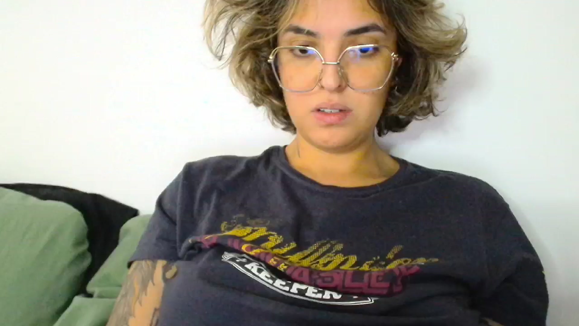 Gallery image thumbnail from ManhattanNY's myfreecams stream on, 10/25/2024, 16:19 image 2 of 20