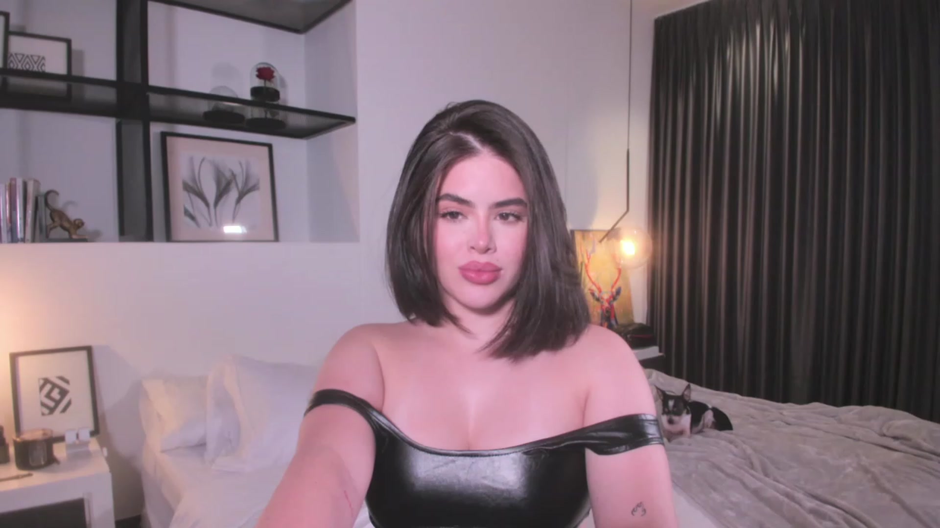 Gallery image thumbnail from Manuu_'s myfreecams stream on, 03/07/2023, 01:33 image 2 of 20
