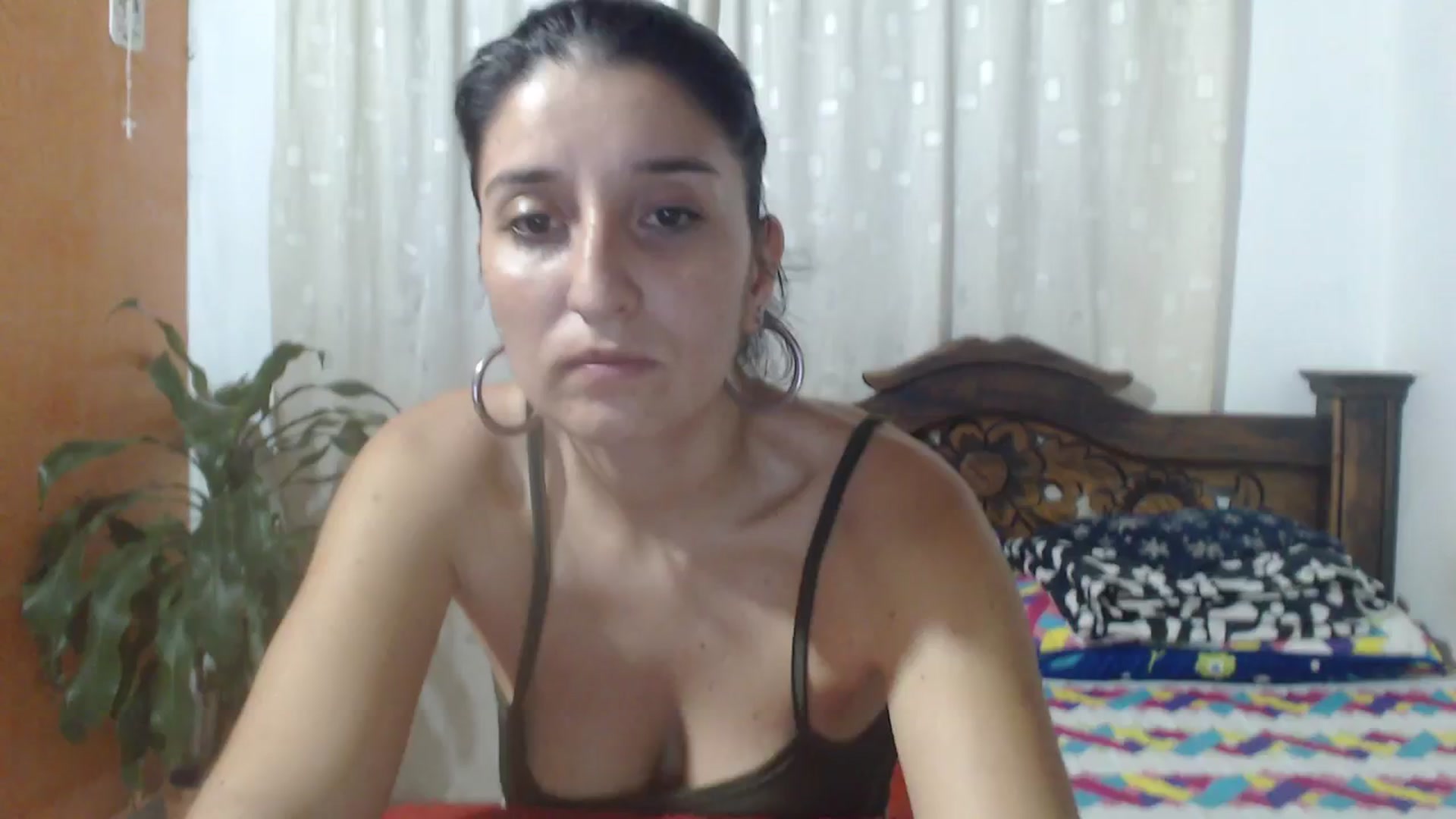Gallery image thumbnail from Mao02's myfreecams stream on, 03/19/2024, 07:02 image 18 of 20