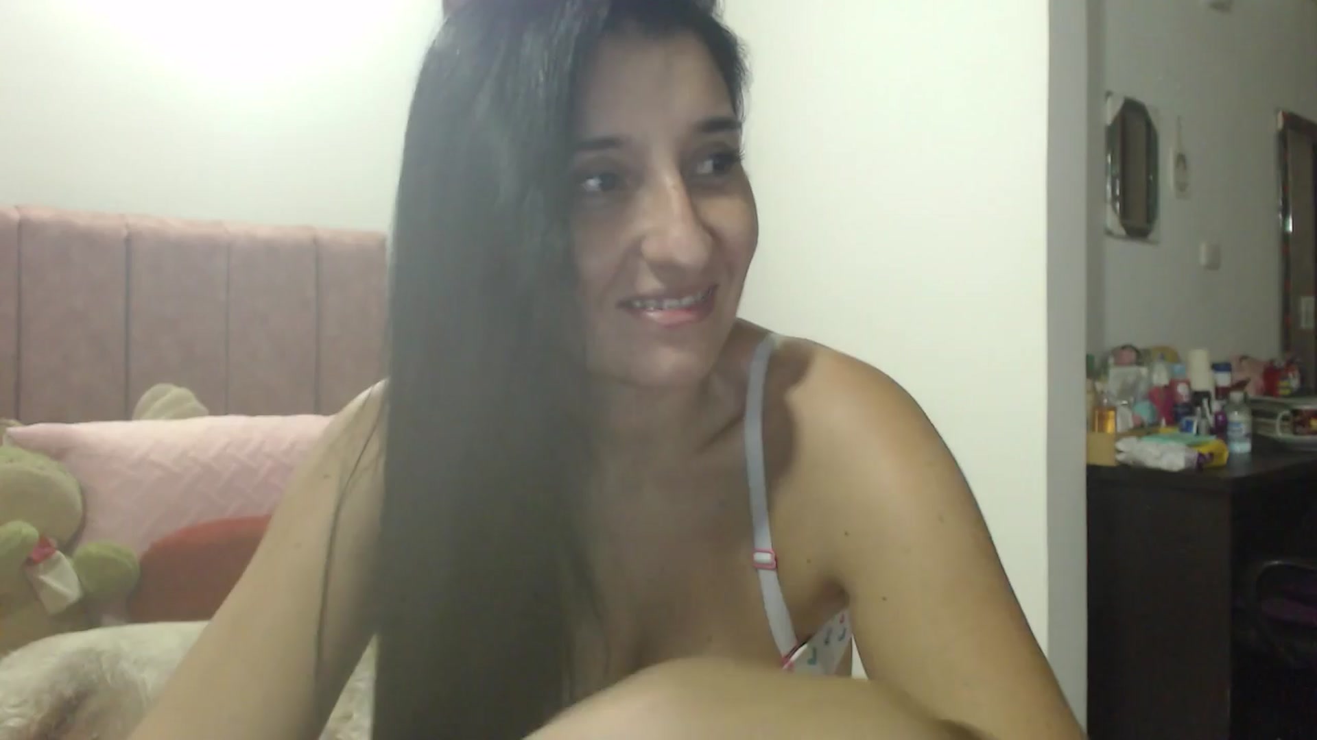 Gallery image thumbnail from Mao02's myfreecams stream on, 03/26/2024, 07:44 image 2 of 20