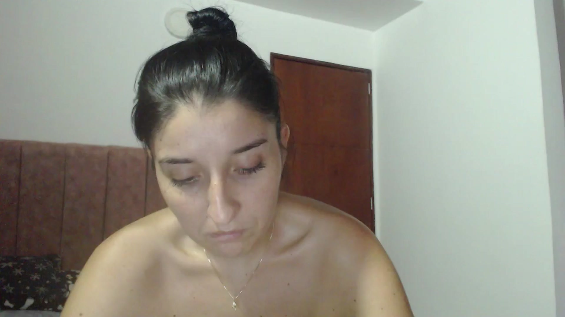 Gallery image thumbnail from Mao02's myfreecams stream on, 04/15/2024, 10:15 image 9 of 20