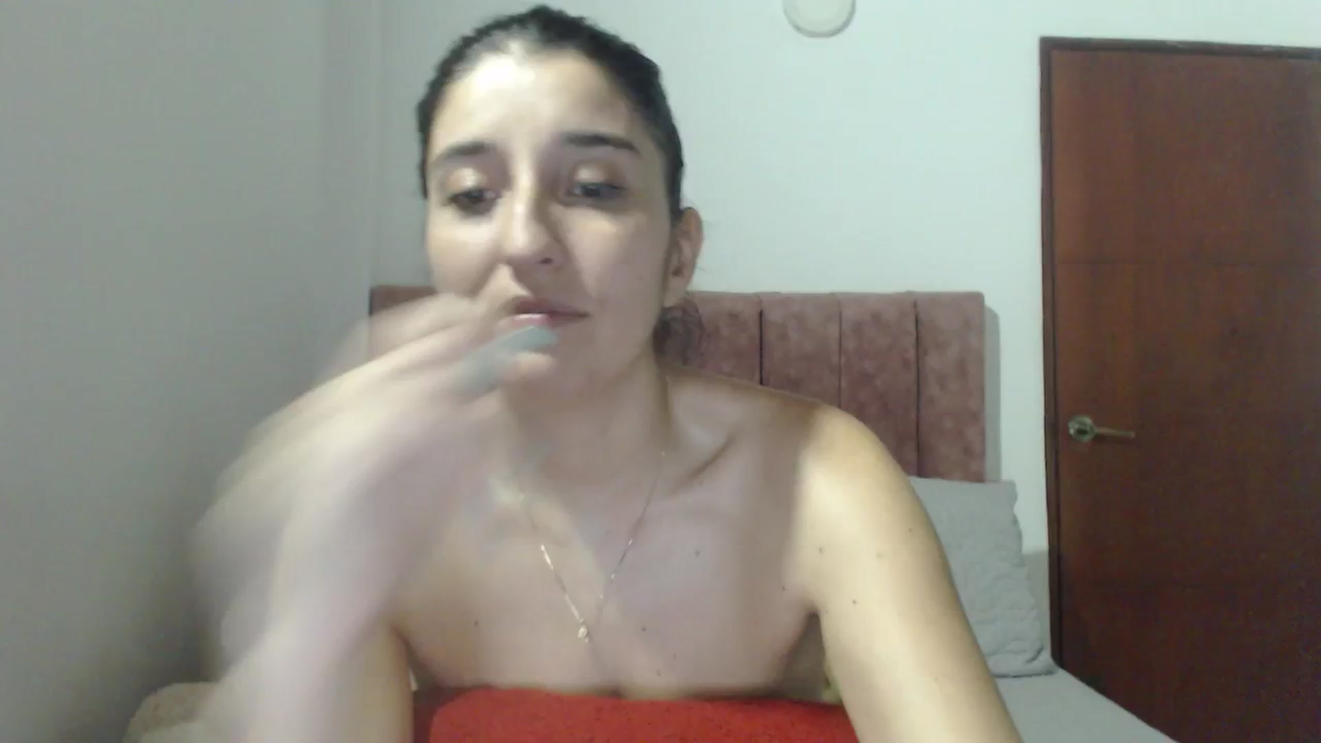 Gallery image thumbnail from Mao02's myfreecams stream on, 04/28/2024, 07:41 image 12 of 20