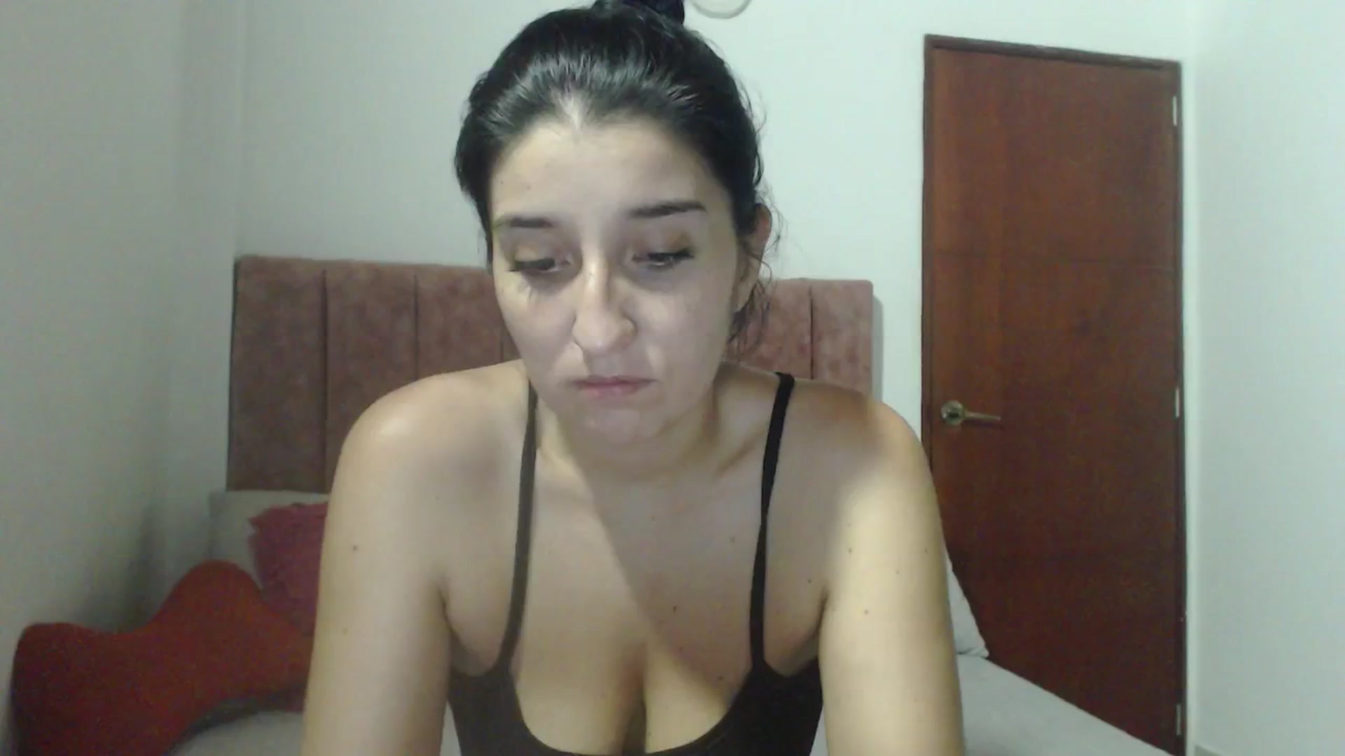 Gallery image thumbnail from Mao02's myfreecams stream on, 04/29/2024, 08:18 image 16 of 20