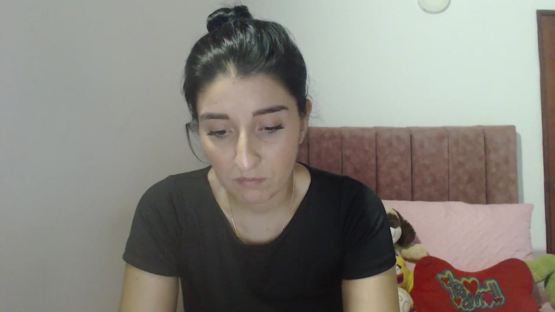Gallery image thumbnail from Mao02's myfreecams stream on, 05/08/2024, 07:36 image 16 of 20