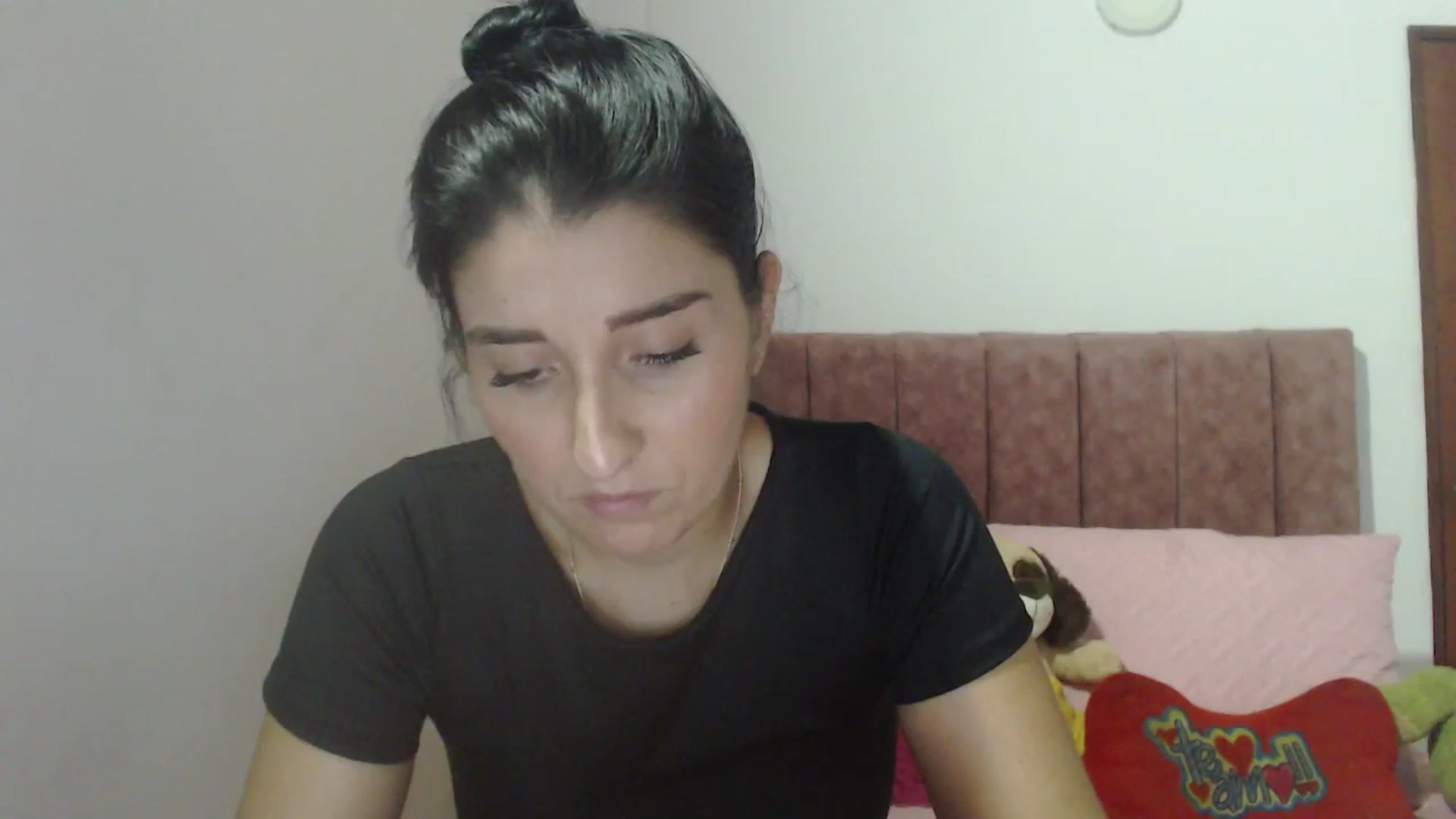 Gallery image thumbnail from Mao02's myfreecams stream on, 05/08/2024, 07:36 image 9 of 20