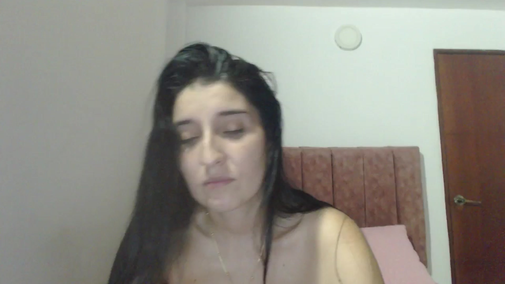 Gallery image thumbnail from Mao02's myfreecams stream on, 05/09/2024, 06:49 image 10 of 20