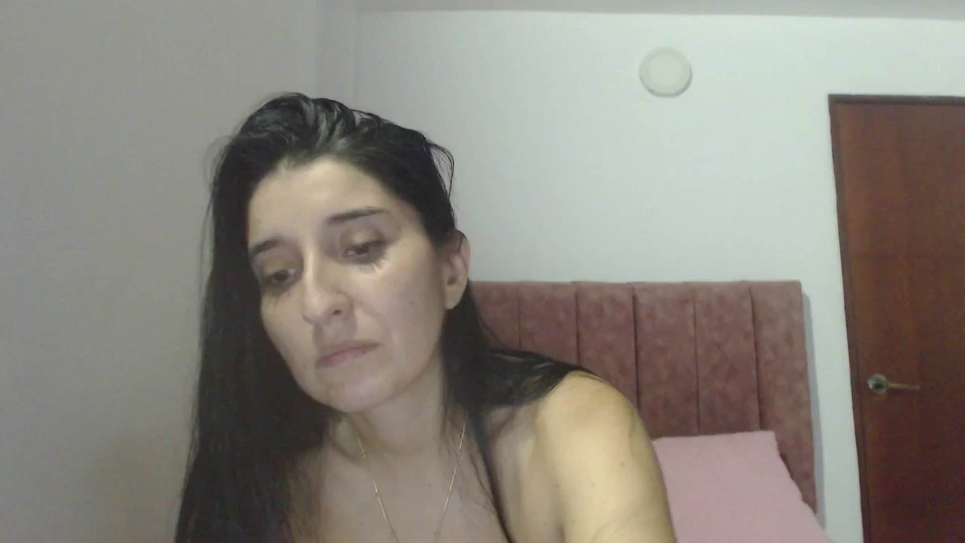 Gallery image thumbnail from Mao02's myfreecams stream on, 05/09/2024, 06:49 image 16 of 20