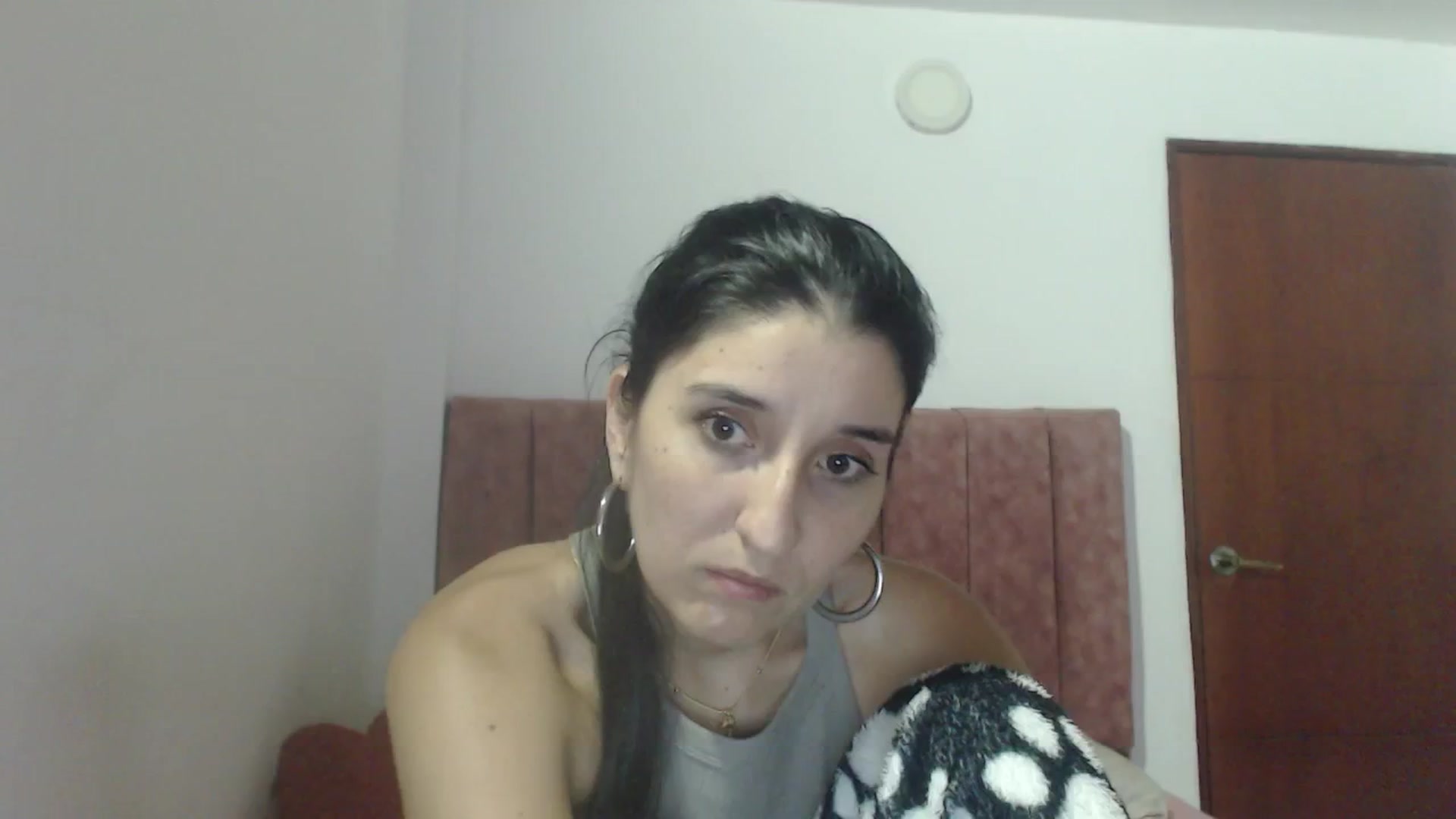 Gallery image thumbnail from Mao02's myfreecams stream on, 05/10/2024, 07:12 image 3 of 20