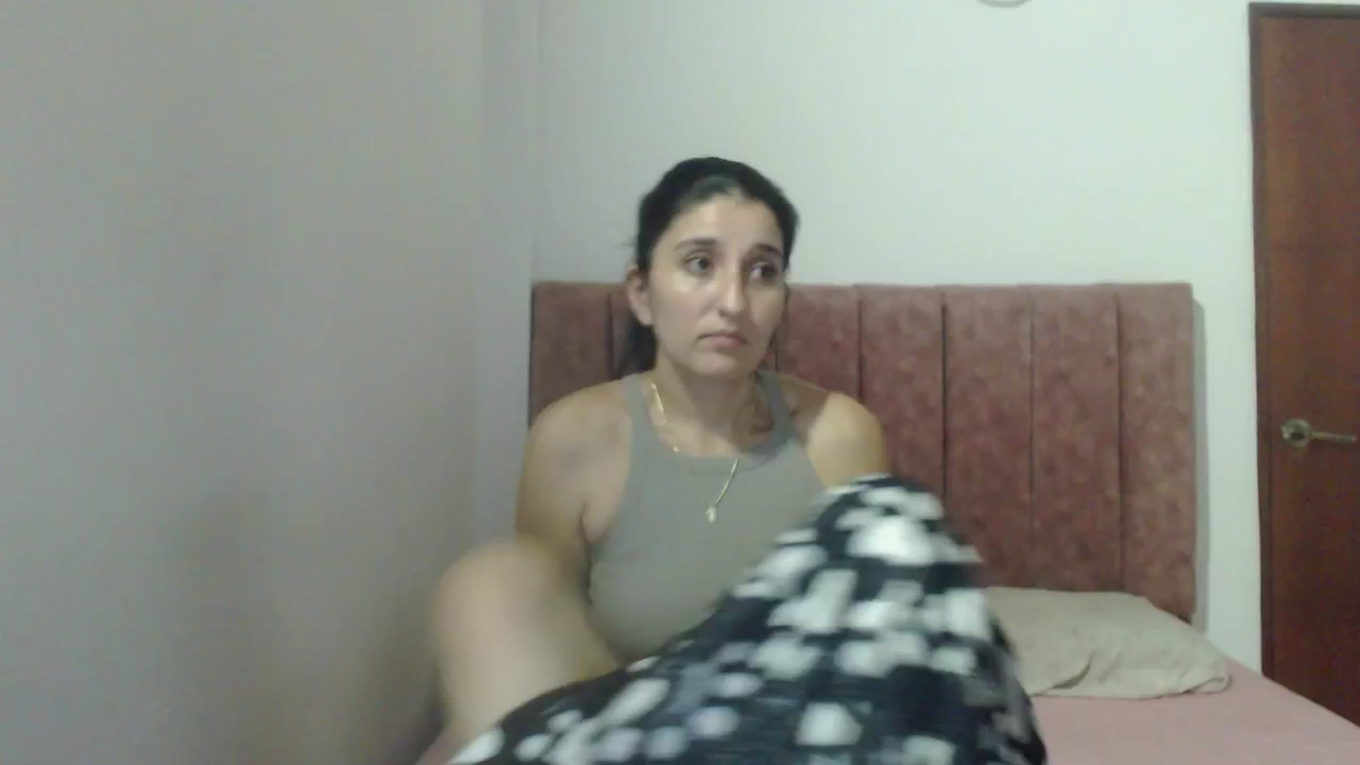 Gallery image thumbnail from Mao02's myfreecams stream on, 05/10/2024, 09:33 image 17 of 20