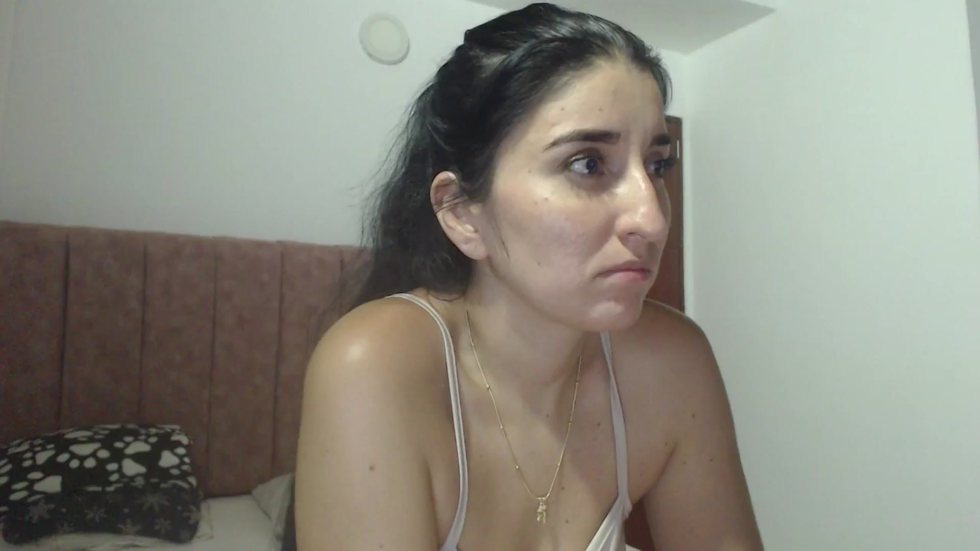 Gallery image thumbnail from Mao02's myfreecams stream on, 05/15/2024, 07:47 image 15 of 20