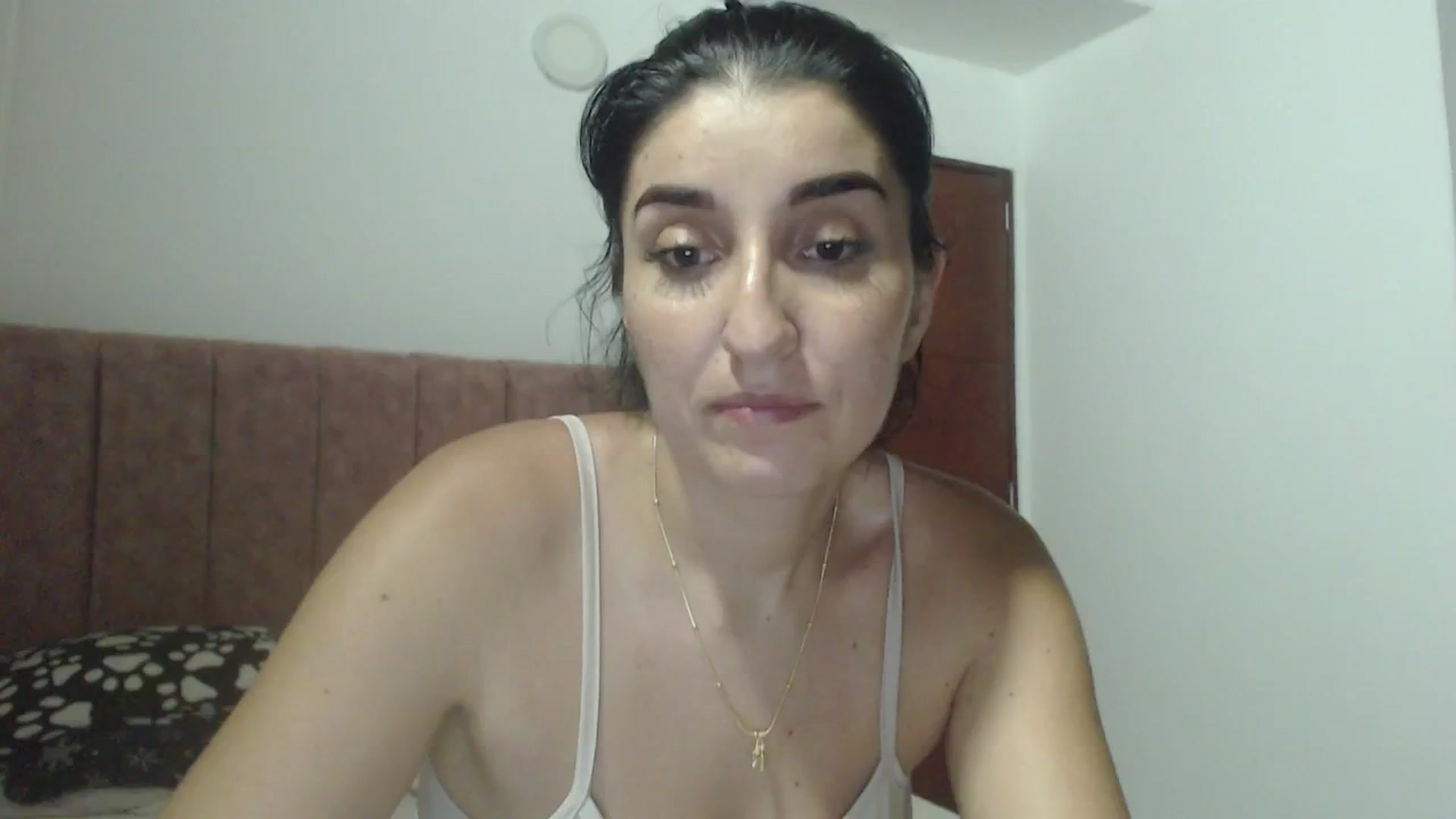Gallery image thumbnail from Mao02's myfreecams stream on, 05/15/2024, 07:47 image 10 of 20
