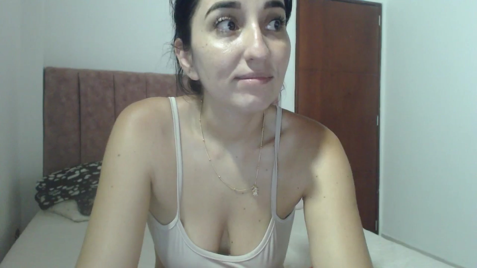 Gallery image thumbnail from Mao02's myfreecams stream on, 05/15/2024, 15:35 image 11 of 20