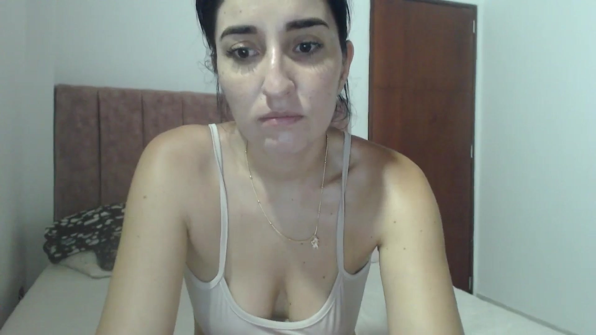 Gallery image thumbnail from Mao02's myfreecams stream on, 05/15/2024, 15:35 image 10 of 20
