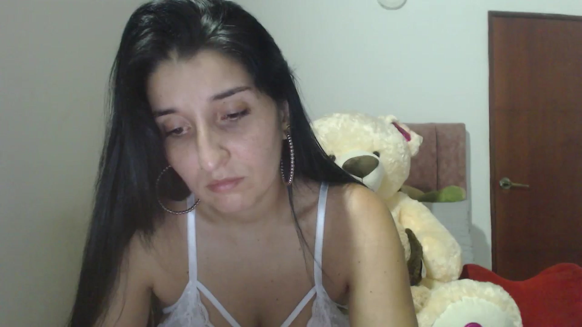 Gallery image thumbnail from Mao02's myfreecams stream on, 05/23/2024, 08:08 image 10 of 20