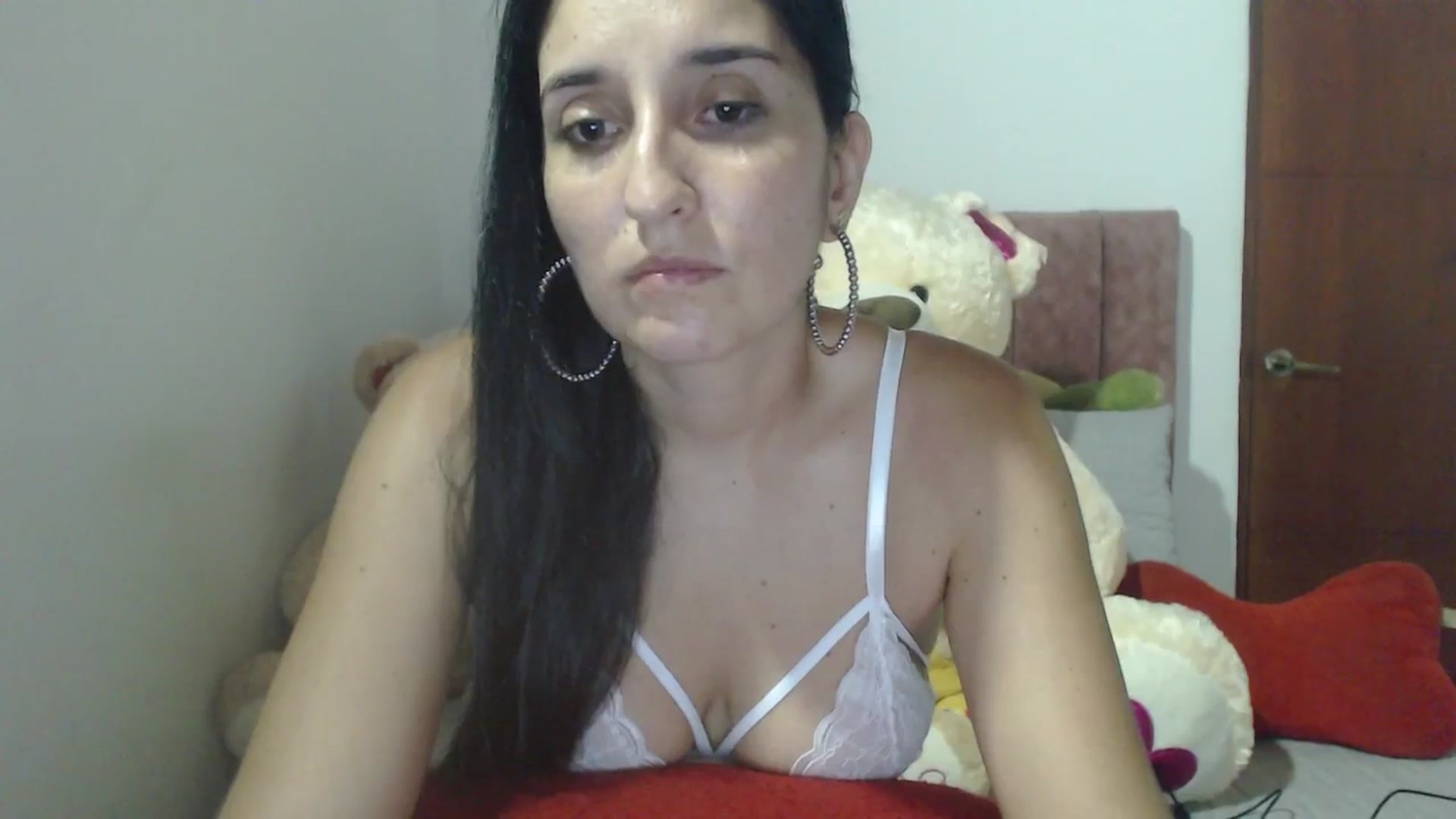Gallery image thumbnail from Mao02's myfreecams stream on, 05/23/2024, 08:08 image 4 of 20