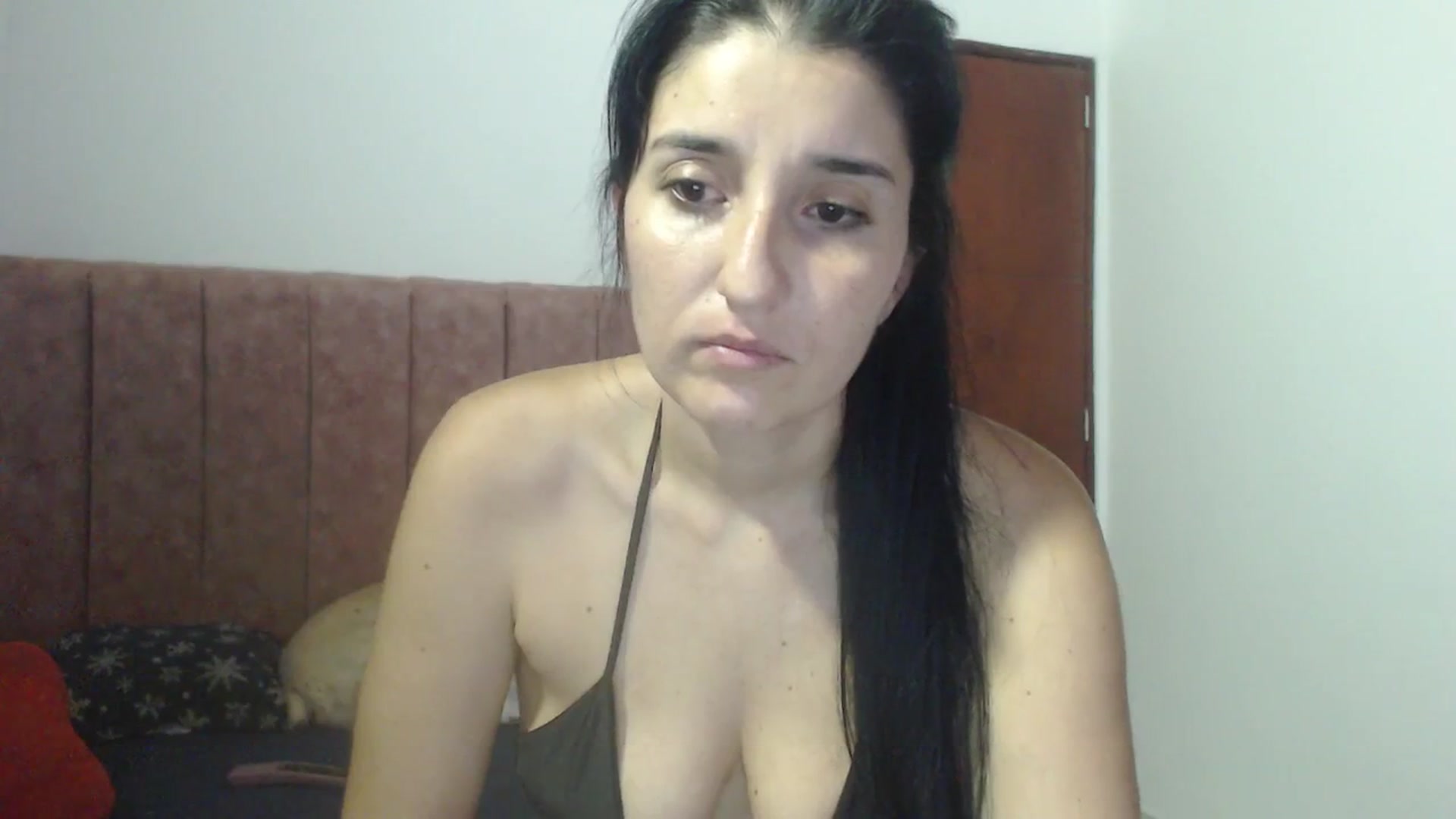 Gallery image thumbnail from Mao02's myfreecams stream on, 05/31/2024, 13:32 image 7 of 20