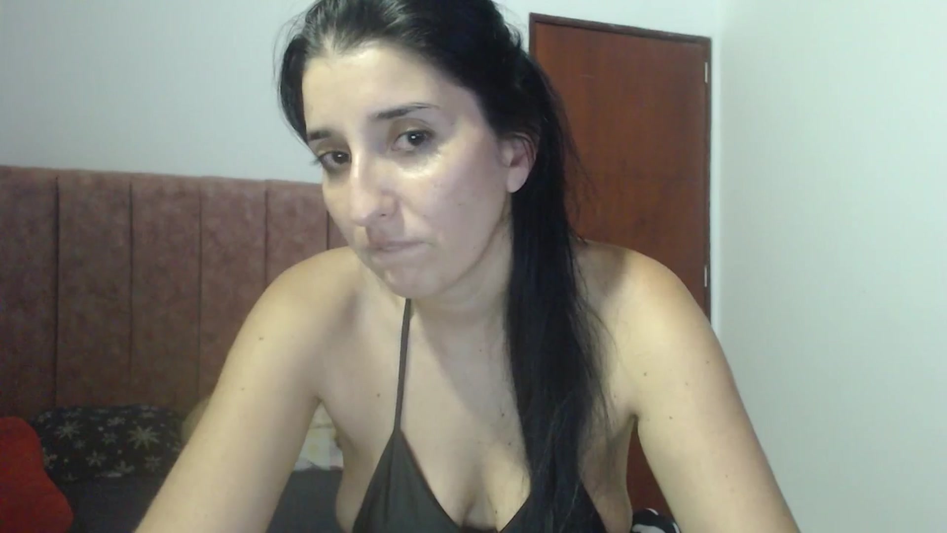 Gallery image thumbnail from Mao02's myfreecams stream on, 05/31/2024, 13:32 image 2 of 20