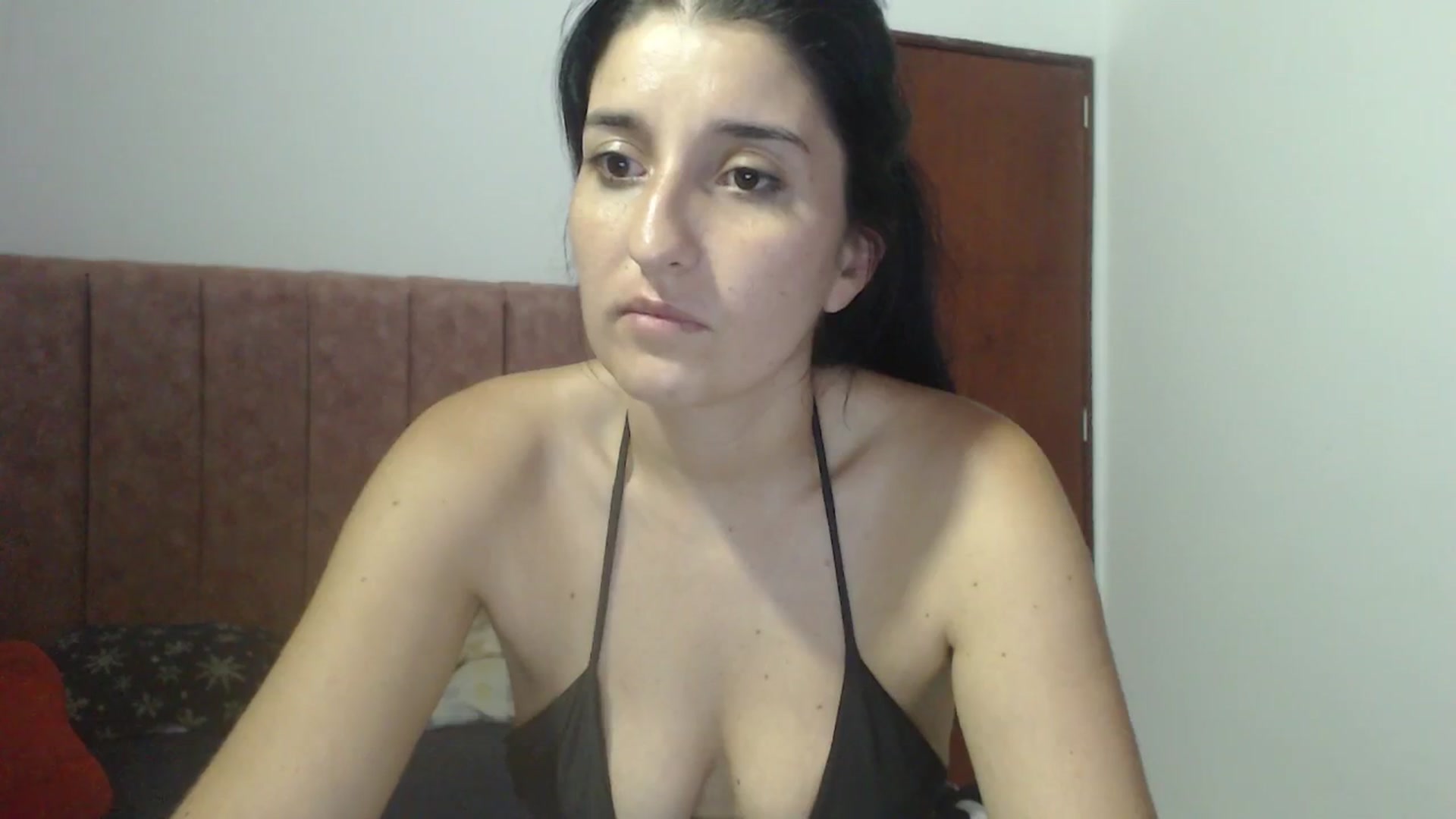 Gallery image thumbnail from Mao02's myfreecams stream on, 05/31/2024, 13:32 image 3 of 20