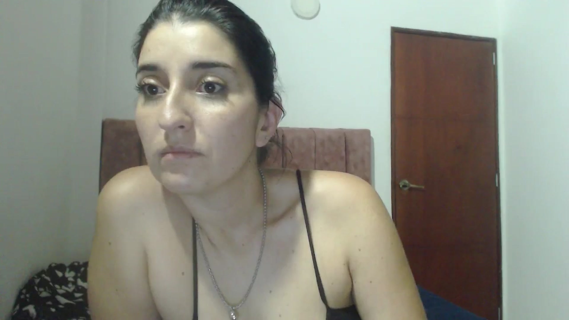 Gallery image thumbnail from Mao02's myfreecams stream on, 06/03/2024, 12:11 image 11 of 20