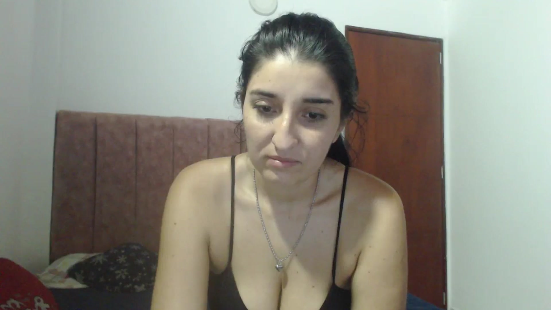 Gallery image thumbnail from Mao02's myfreecams stream on, 06/03/2024, 12:43 image 13 of 20