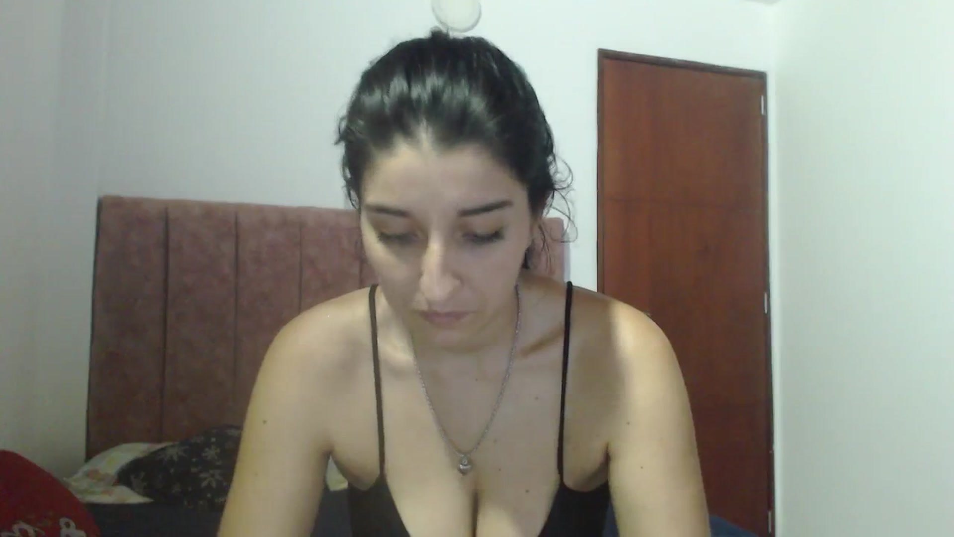 Gallery image thumbnail from Mao02's myfreecams stream on, 06/03/2024, 12:43 image 8 of 20
