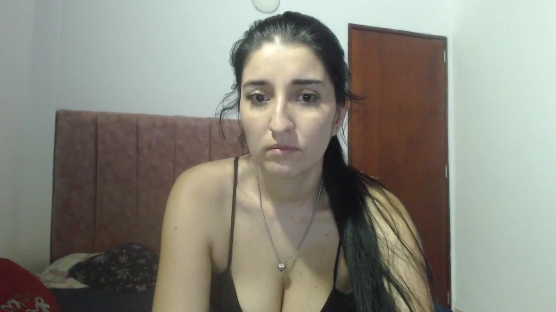 Gallery image thumbnail from Mao02's myfreecams stream on, 06/03/2024, 12:43 image 18 of 20
