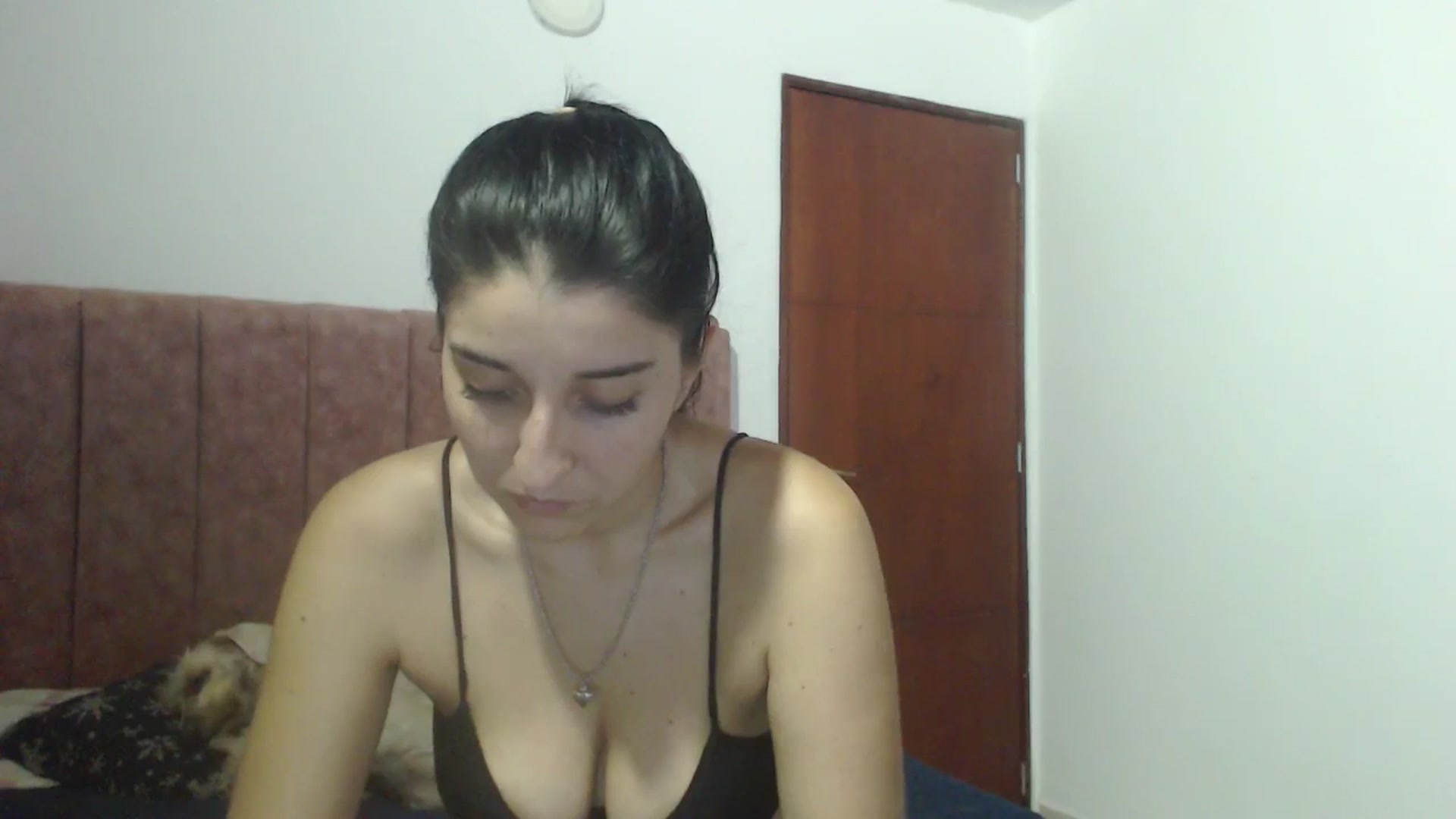 Gallery image thumbnail from Mao02's myfreecams stream on, 06/03/2024, 13:46 image 15 of 20