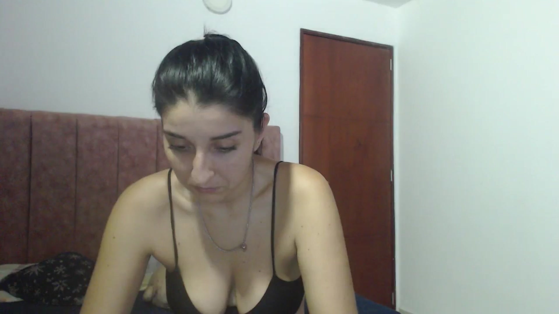 Gallery image thumbnail from Mao02's myfreecams stream on, 06/03/2024, 13:46 image 2 of 20
