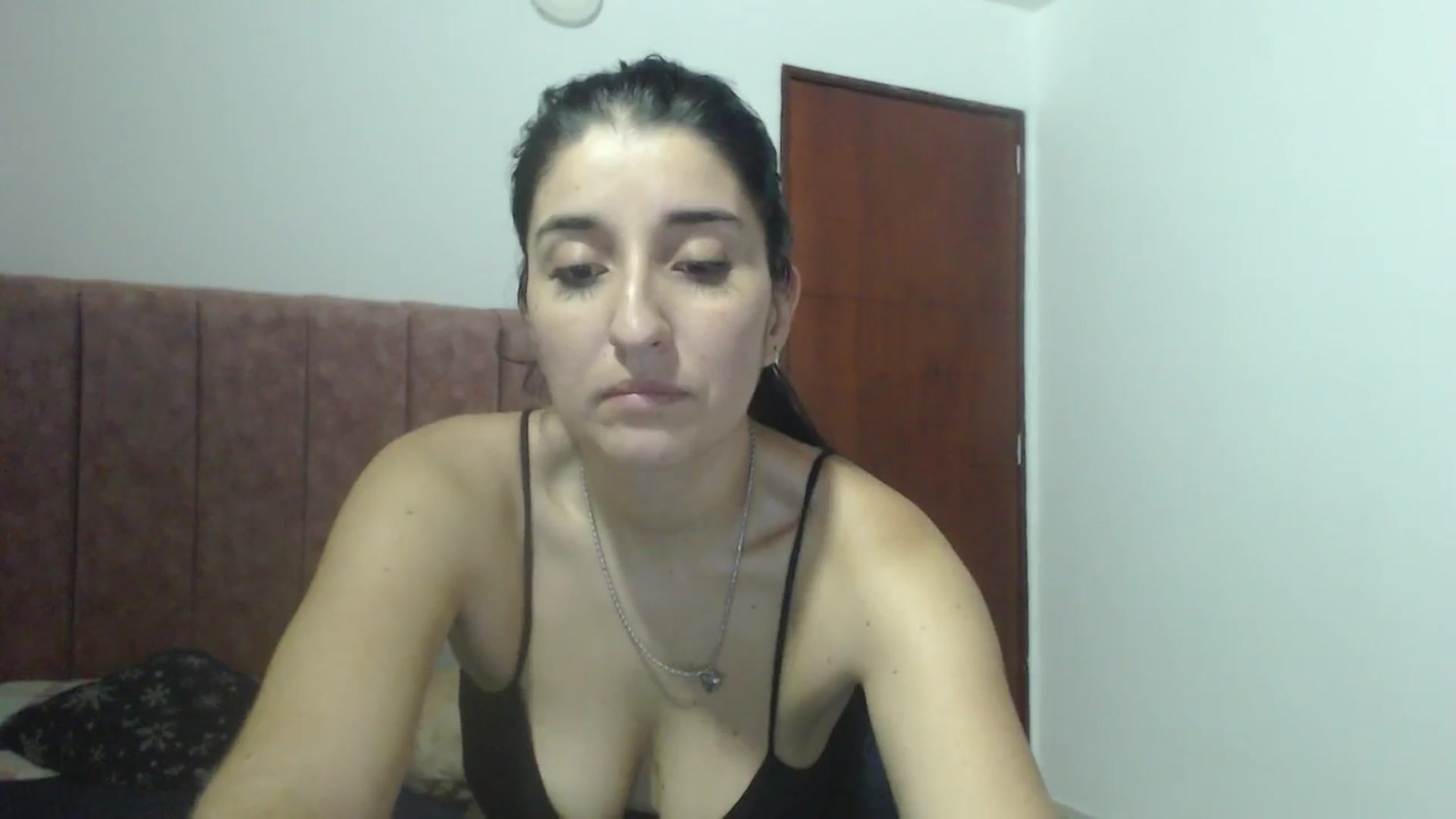 Gallery image thumbnail from Mao02's myfreecams stream on, 06/03/2024, 13:46 image 7 of 20
