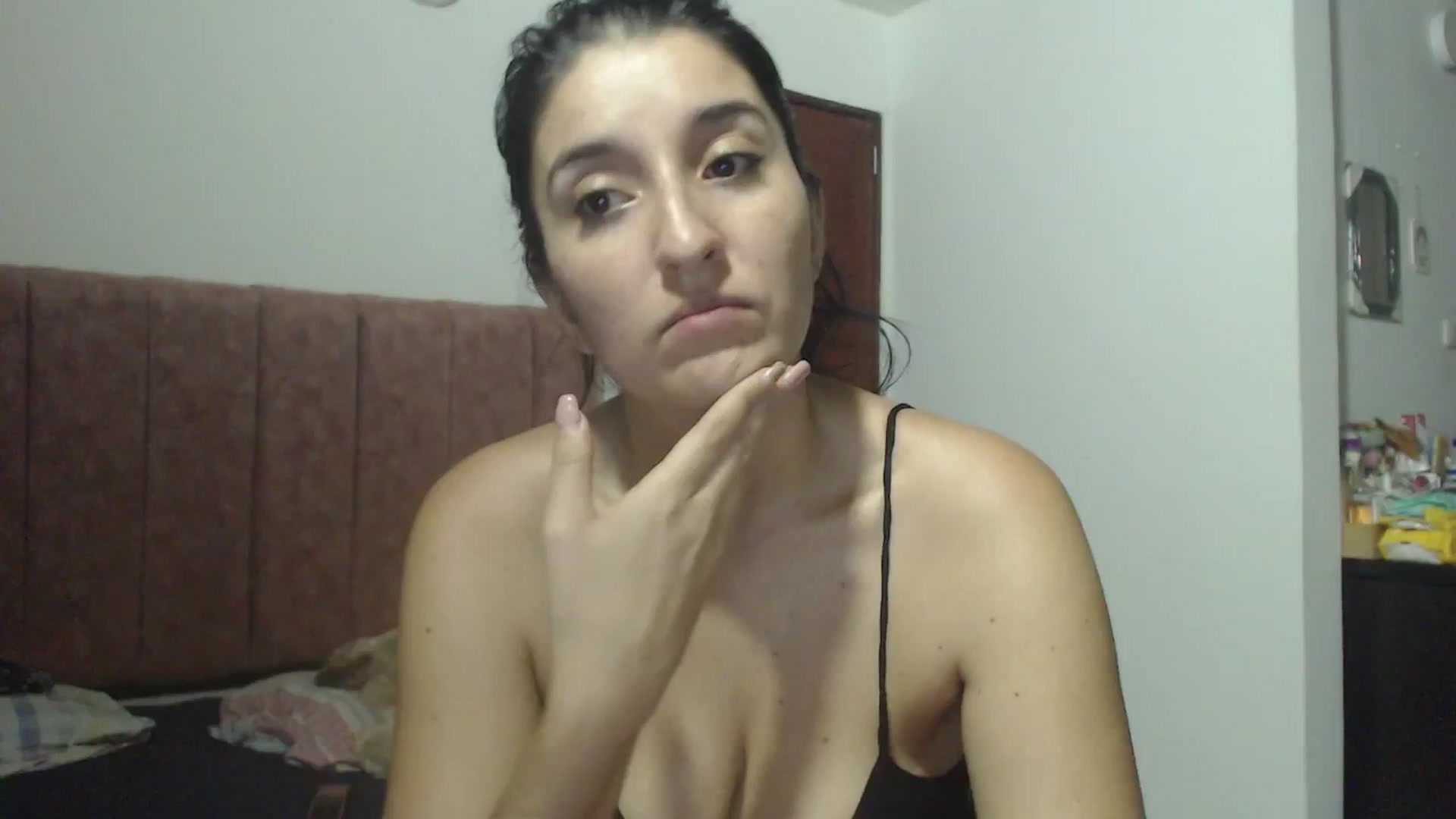 Gallery image thumbnail from Mao02's myfreecams stream on, 06/04/2024, 08:12 image 17 of 20