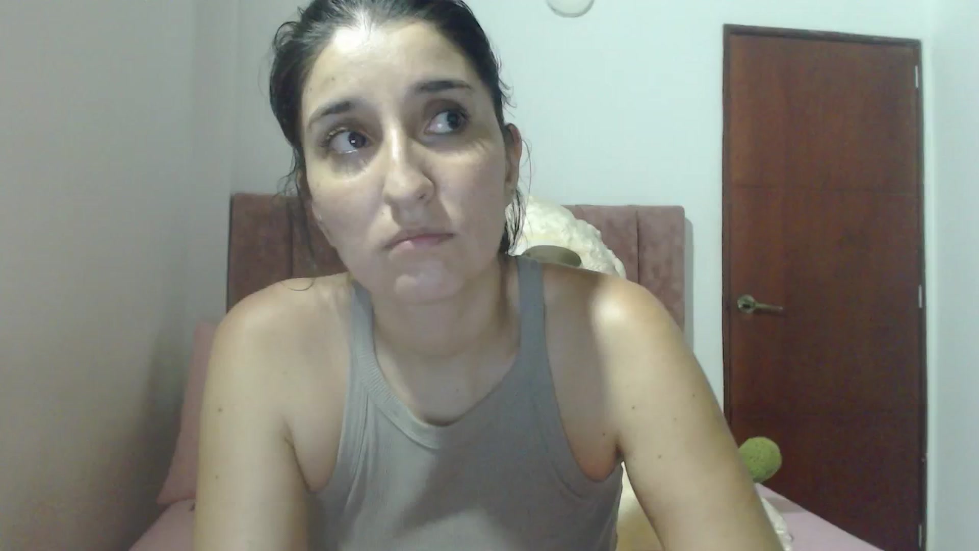 Gallery image thumbnail from Mao02's myfreecams stream on, 06/05/2024, 08:42 image 6 of 20
