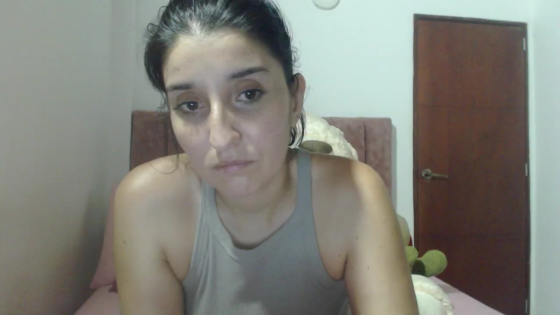 Gallery image thumbnail from Mao02's myfreecams stream on, 06/05/2024, 08:42 image 10 of 20