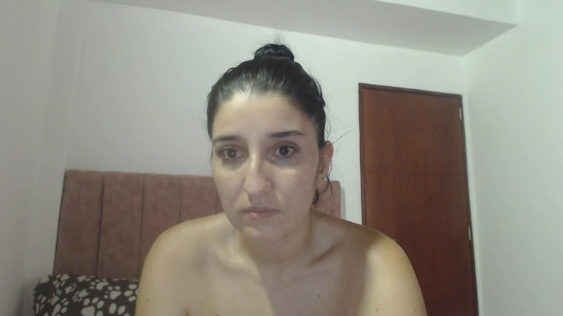 Gallery image thumbnail from Mao02's myfreecams stream on, 06/05/2024, 17:21 image 14 of 20