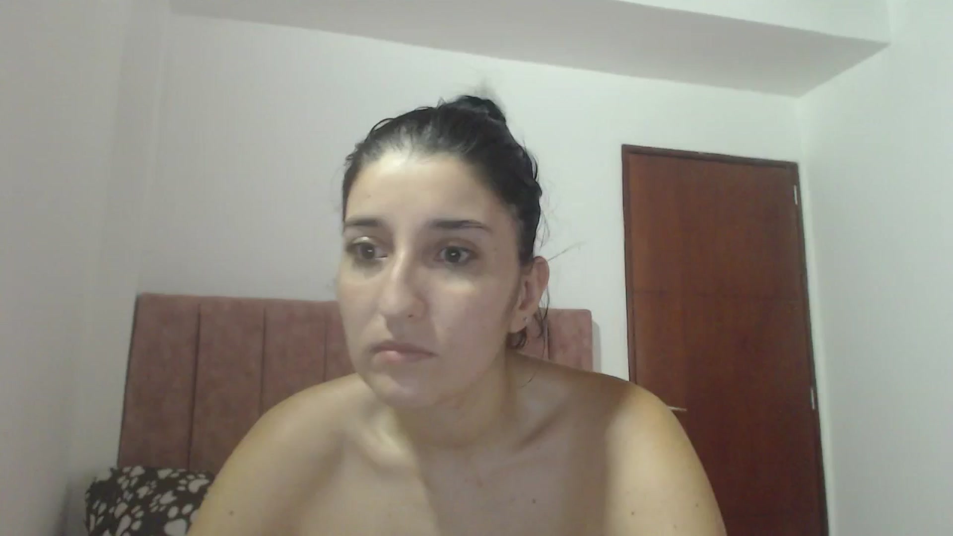 Gallery image thumbnail from Mao02's myfreecams stream on, 06/05/2024, 17:21 image 11 of 20