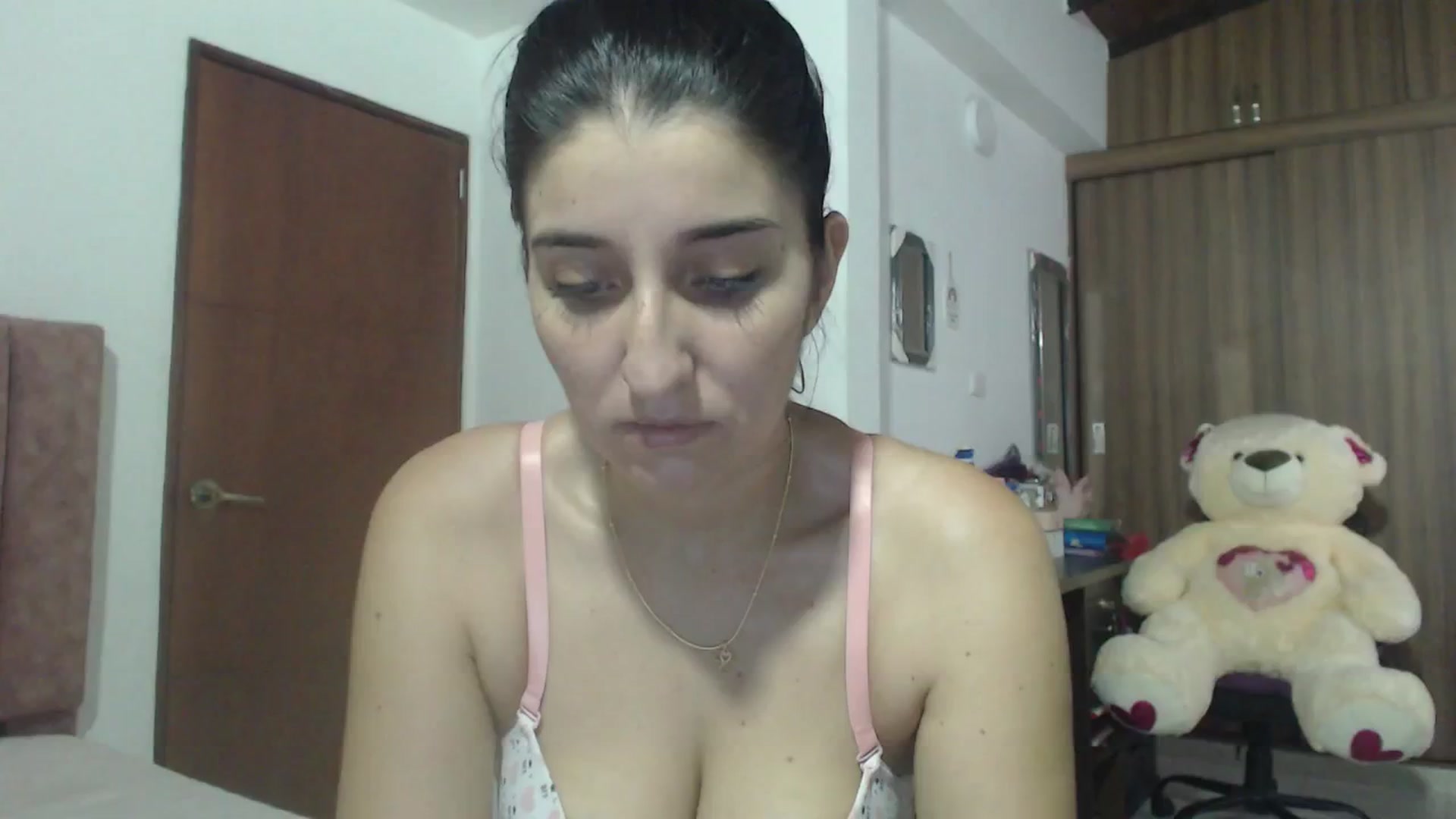 Gallery image thumbnail from Mao02's myfreecams stream on, 06/11/2024, 16:12 image 7 of 20
